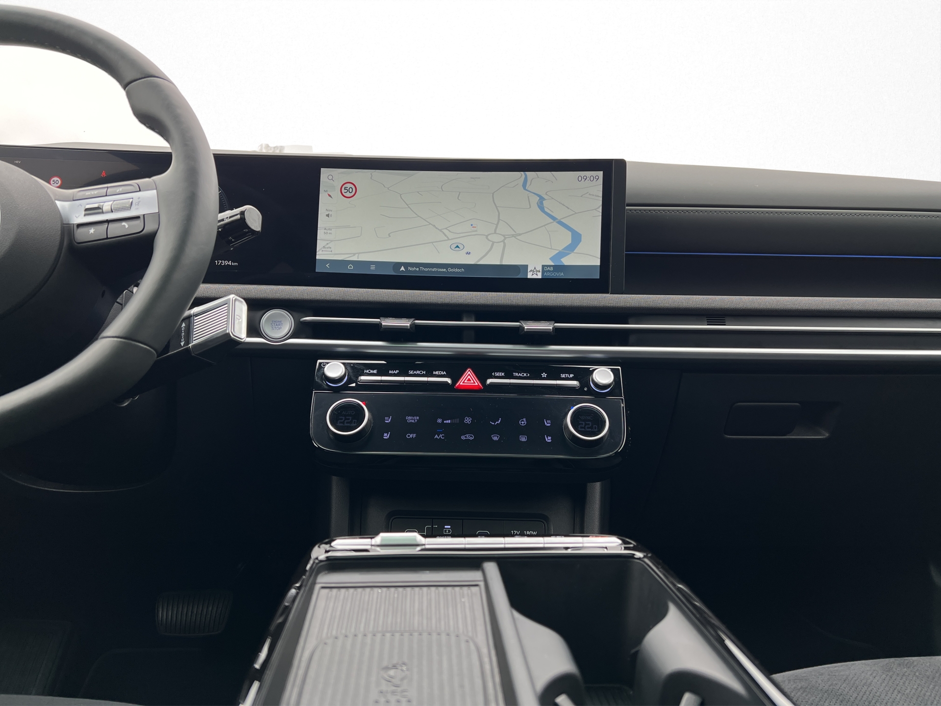 HYUNDAI Tucson 1.6 T-GDi Plug-in Hybrid 20th Anniversary Edition-image-11