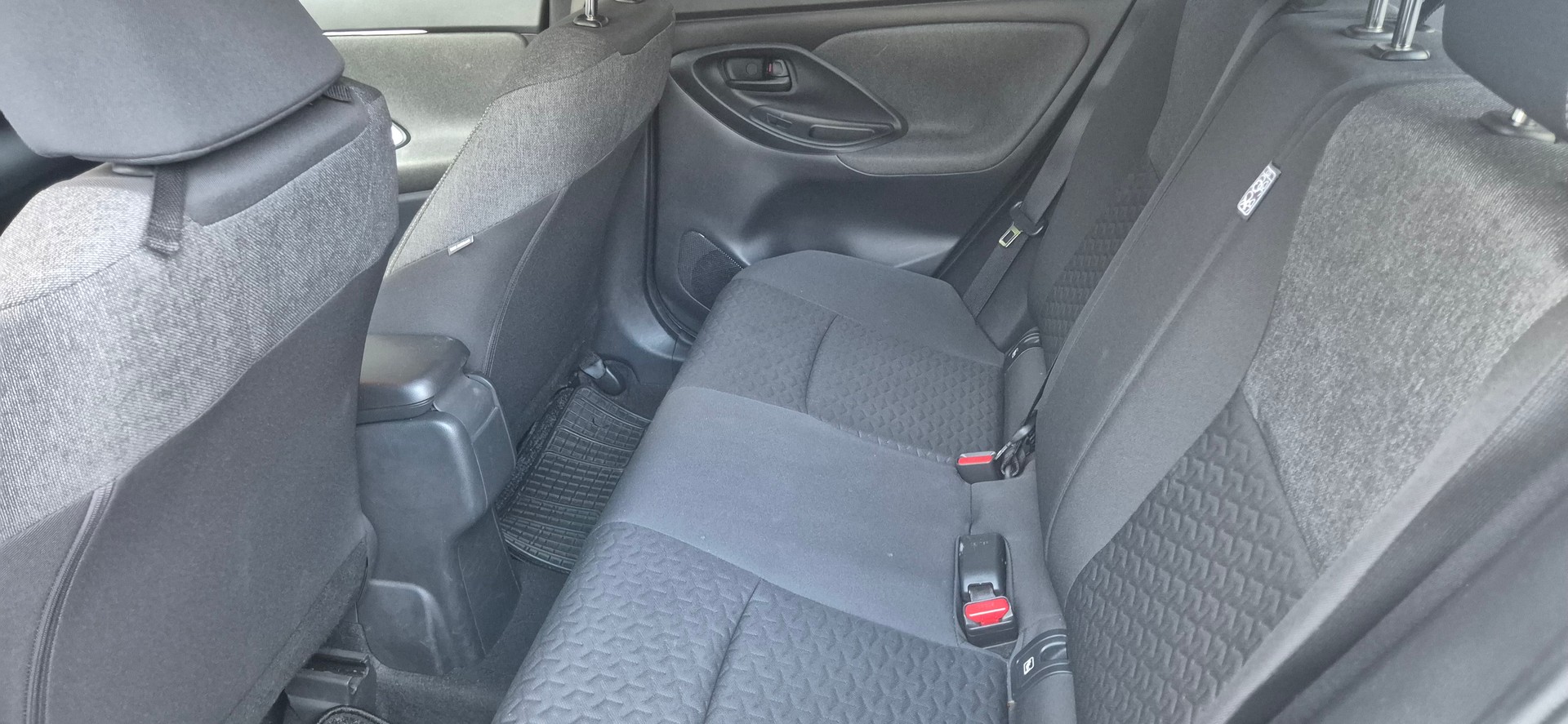 TOYOTA Yaris Cross 1.5 Trend e-CVT-image-13