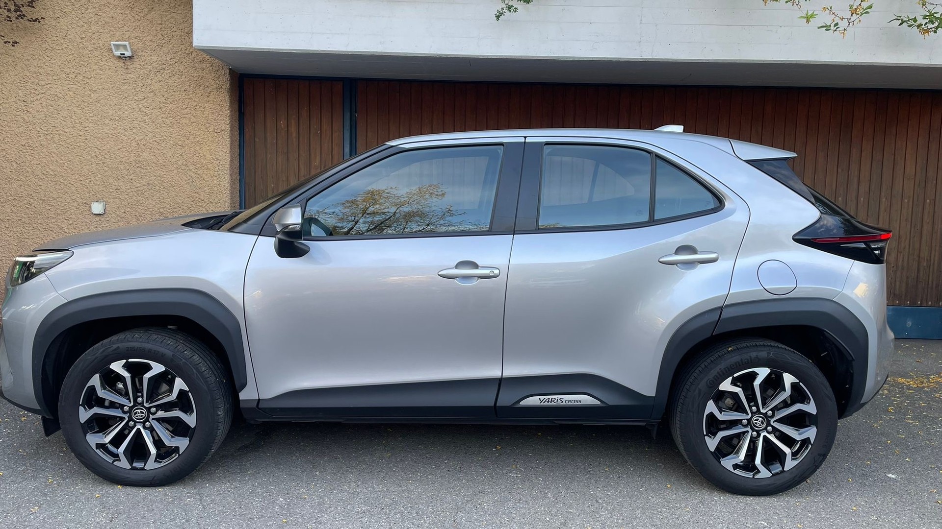 TOYOTA Yaris Cross 1.5 Trend e-CVT-image-19