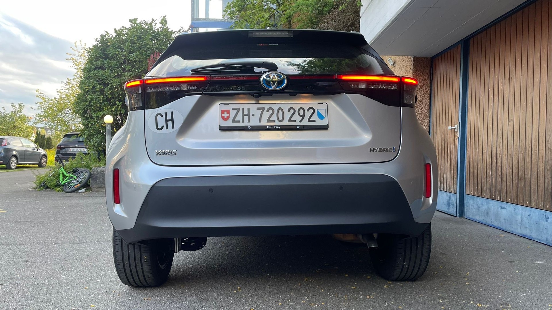 TOYOTA Yaris Cross 1.5 Trend e-CVT-image-14