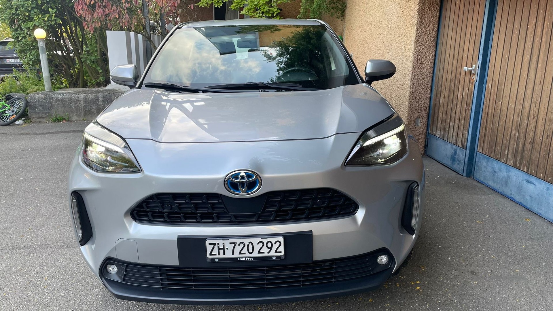 TOYOTA Yaris Cross 1.5 Trend e-CVT-image-15
