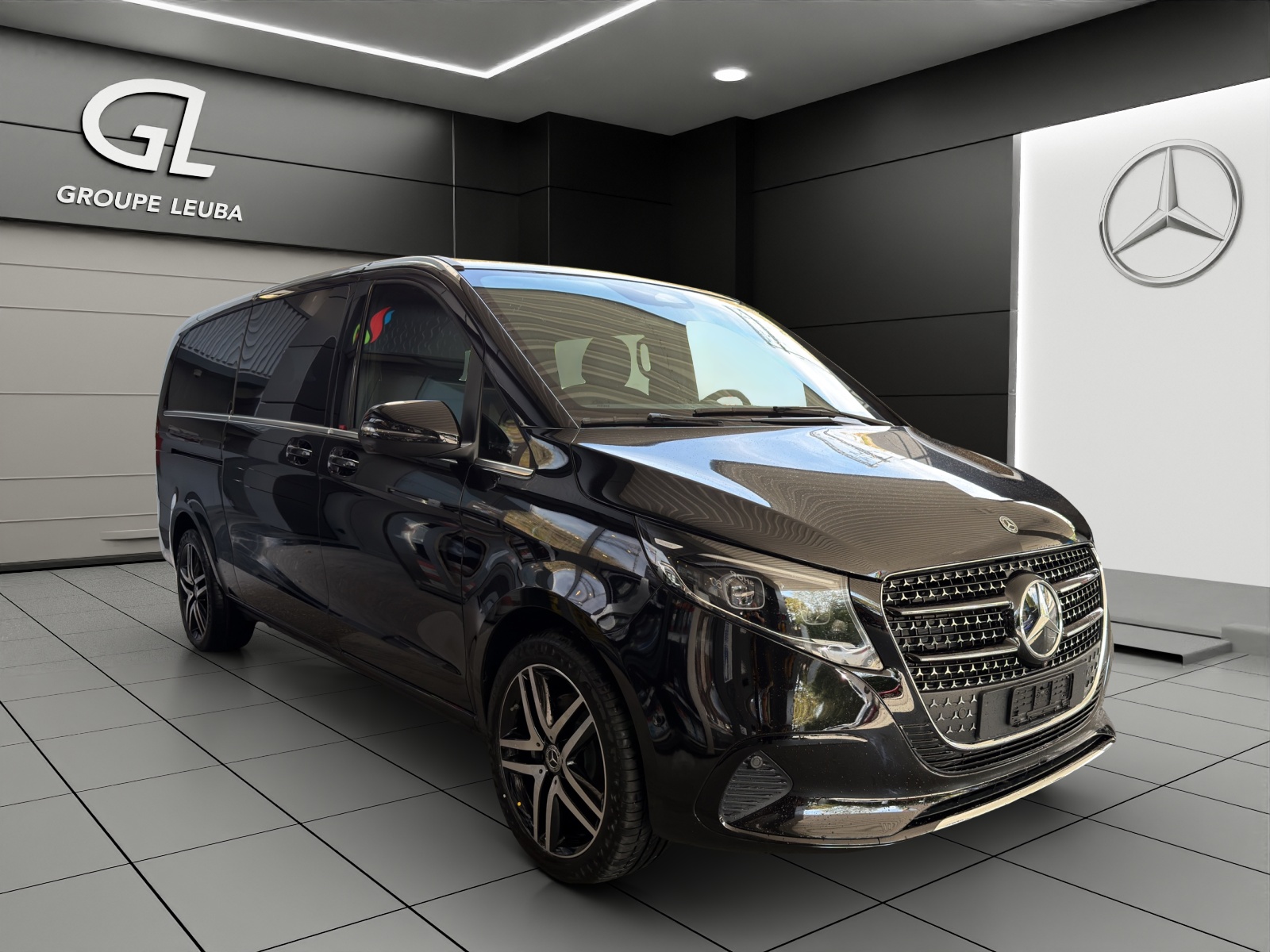 Photo MERCEDES-BENZ V-250 V 250 d extralang 4Matic Avantgarde 9G-Tronic