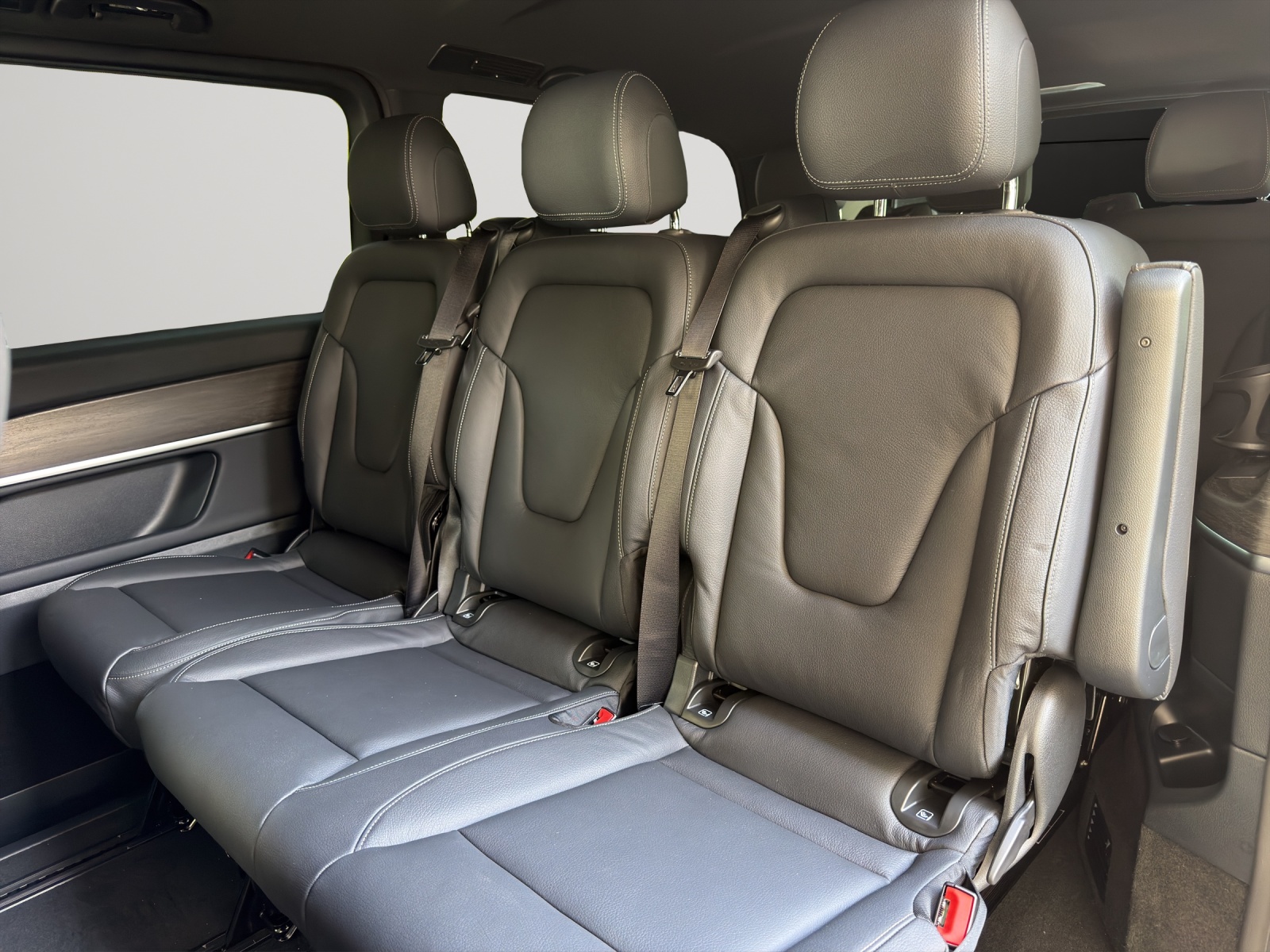 Image MERCEDES-BENZ V-250 V 250 d extralang 4Matic Avantgarde 9G-Tronic