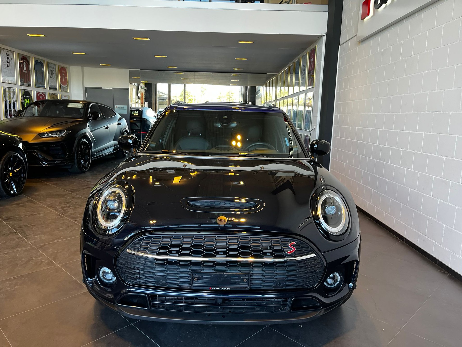 MINI Clubman Cooper S Trafalgar ALL4-image-2
