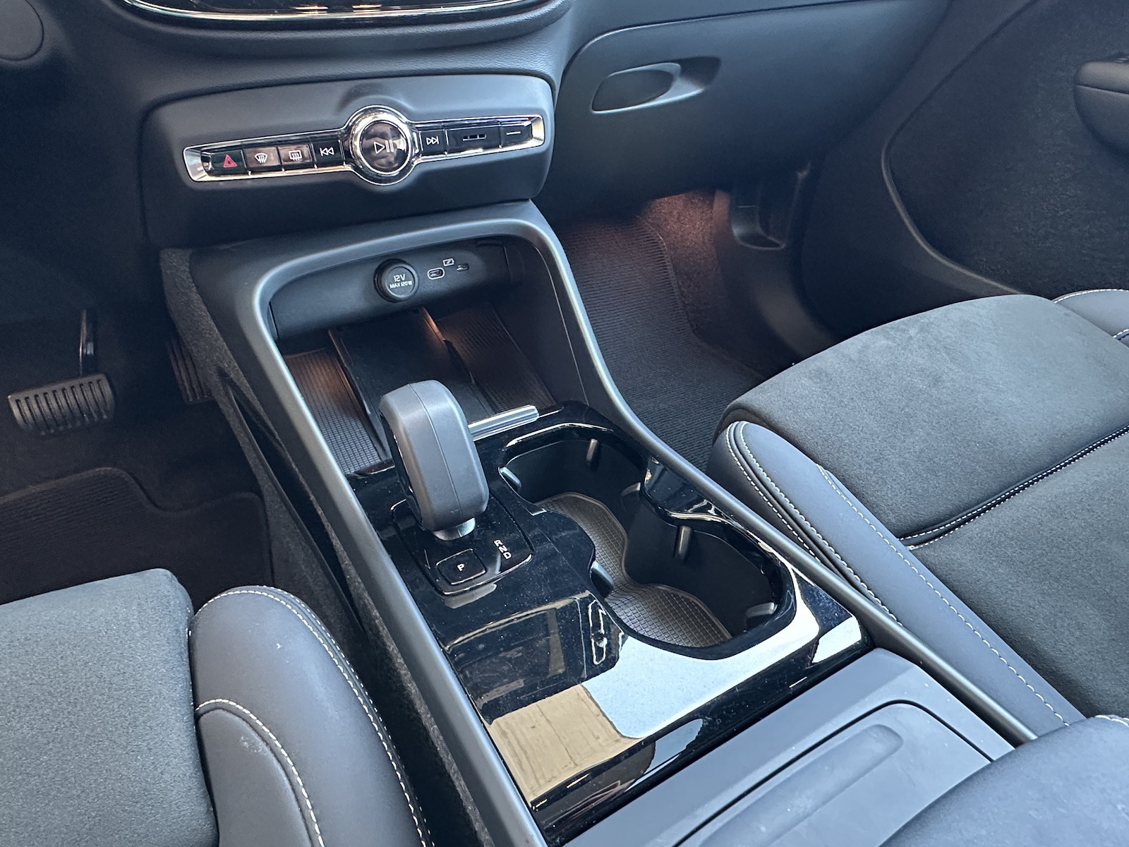 VOLVO XC40 E80 Ultimate-image-11