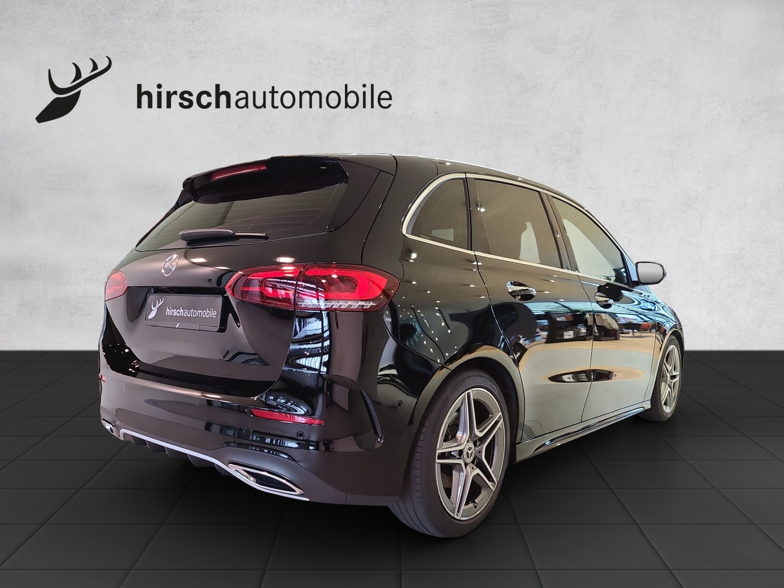 MERCEDES-BENZ B 220 4Matic AMG Line 7G-DCT-image-3
