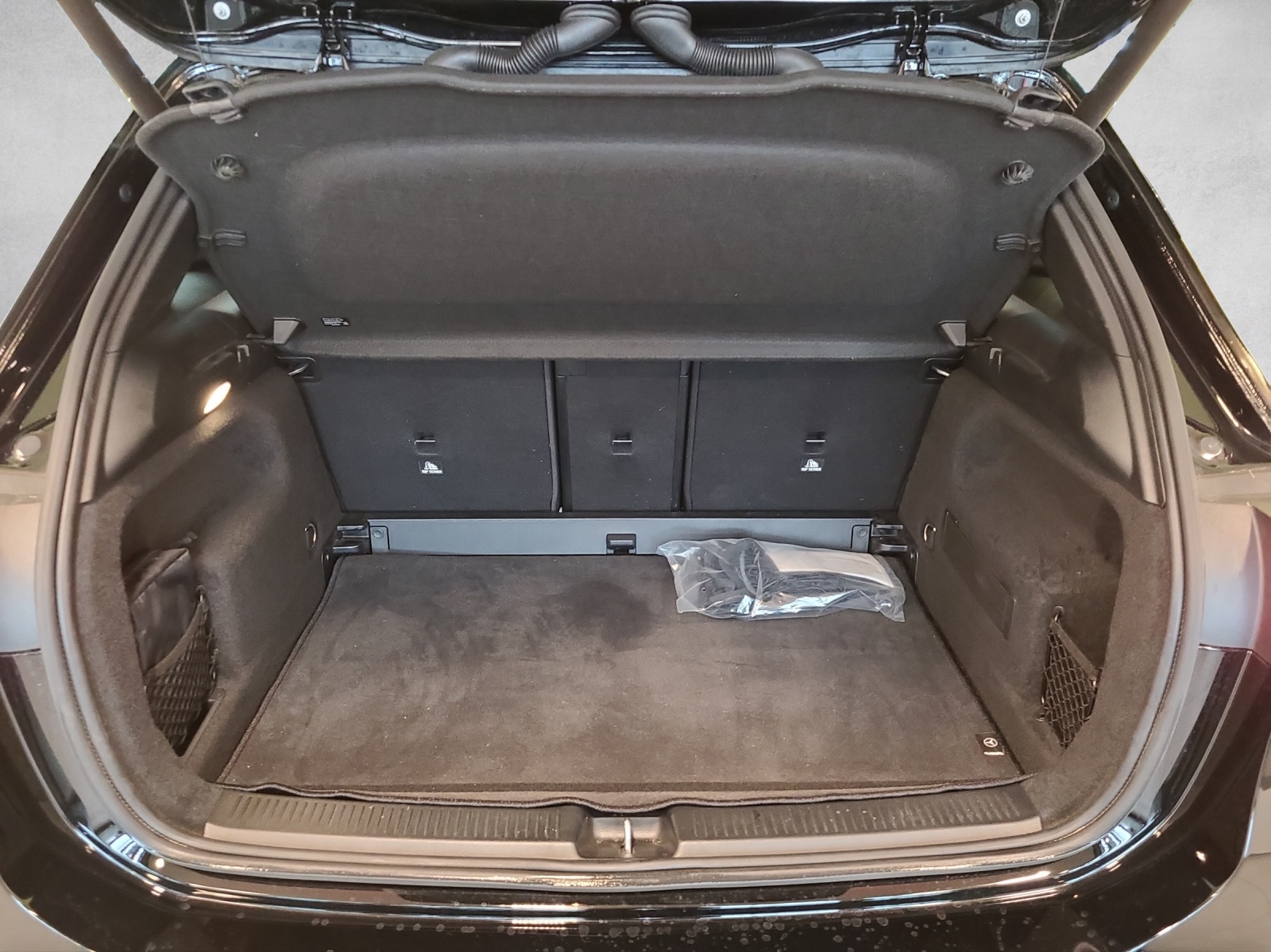 MERCEDES-BENZ B 220 4Matic AMG Line 7G-DCT-image-13