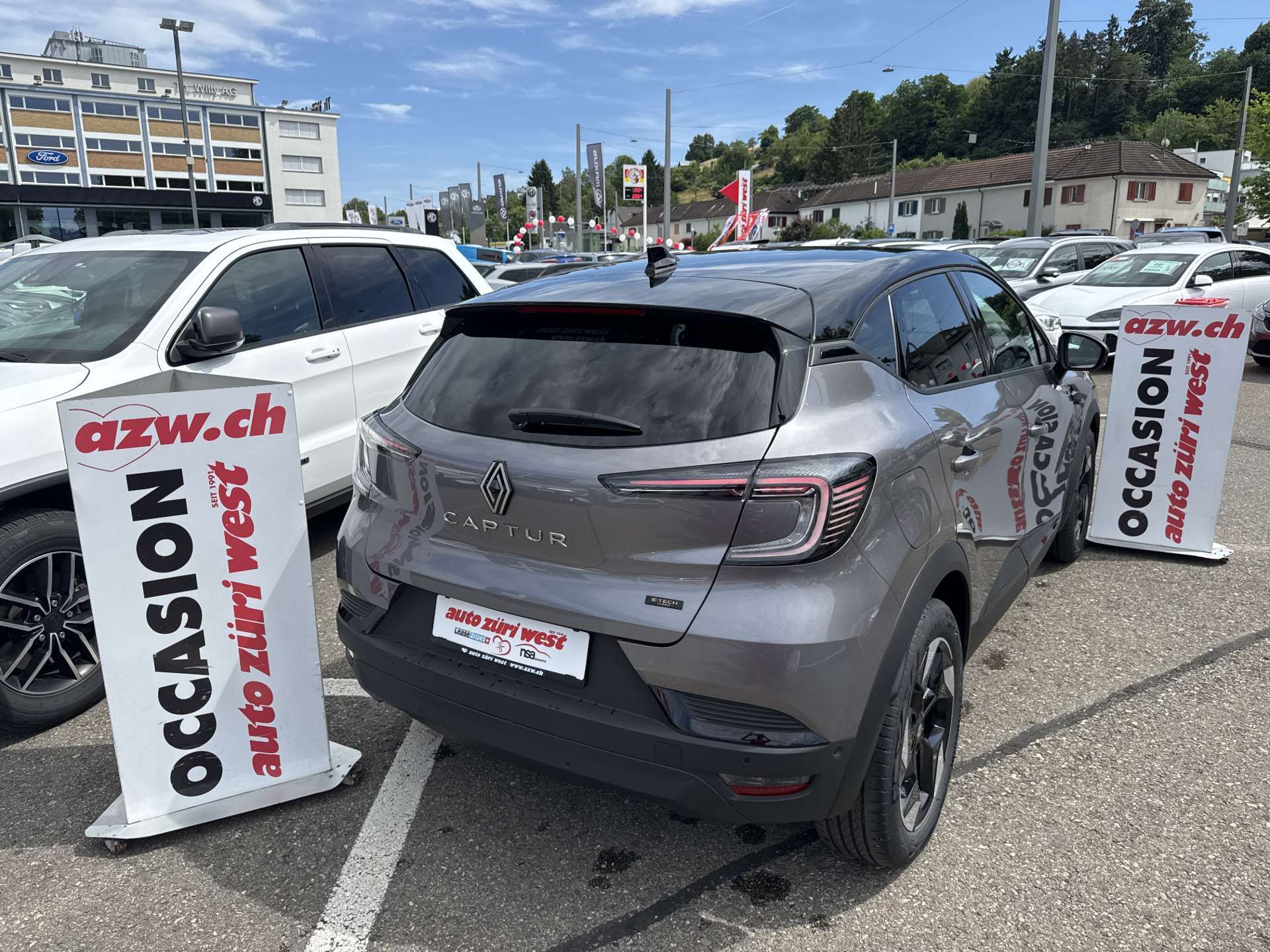 RENAULT Captur 1.8 E-Tech 160 Techno DHT-Automat-image-2