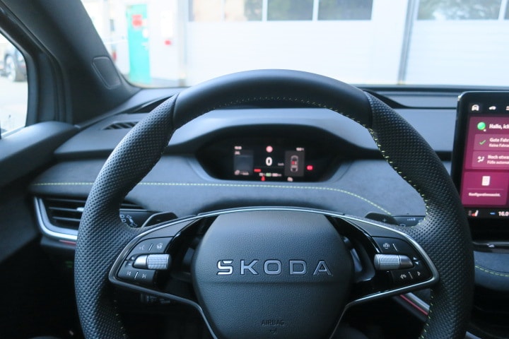SKODA Elroq RS-MAXX 4x4-image-13