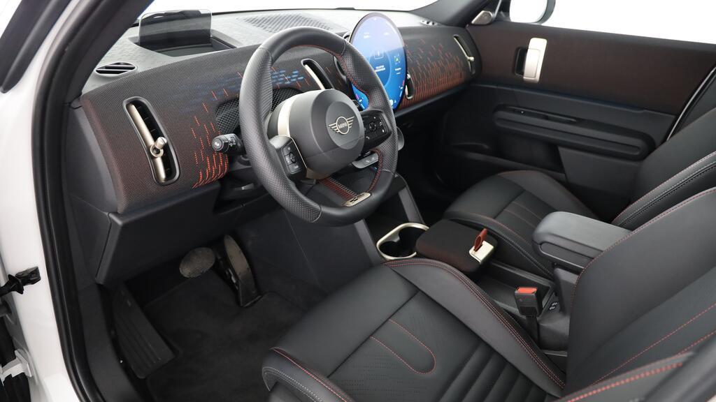 MINI Countryman S ALL4-image-17