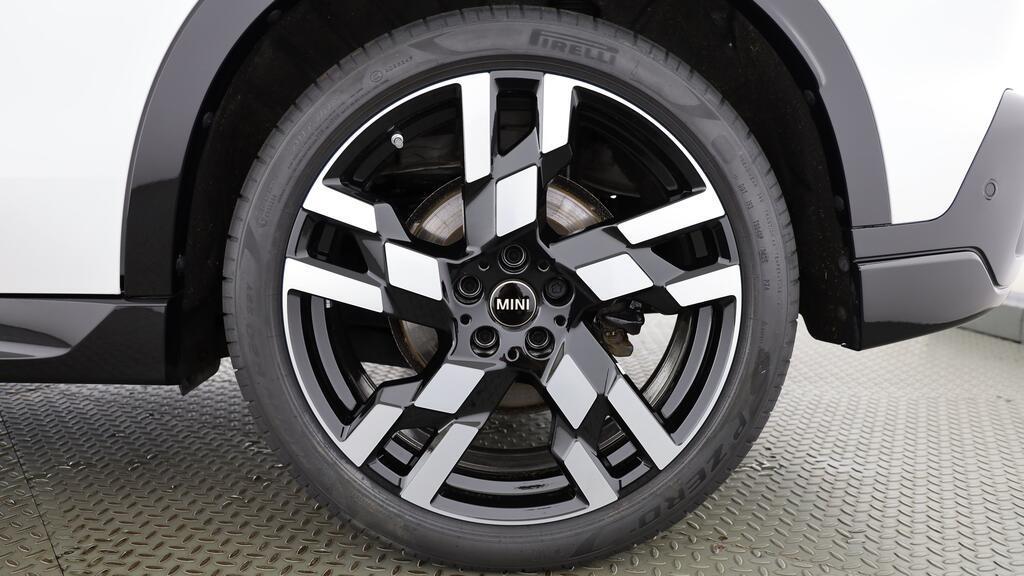 MINI Countryman S ALL4-image-9