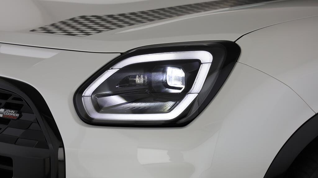 MINI Countryman S ALL4-image-14