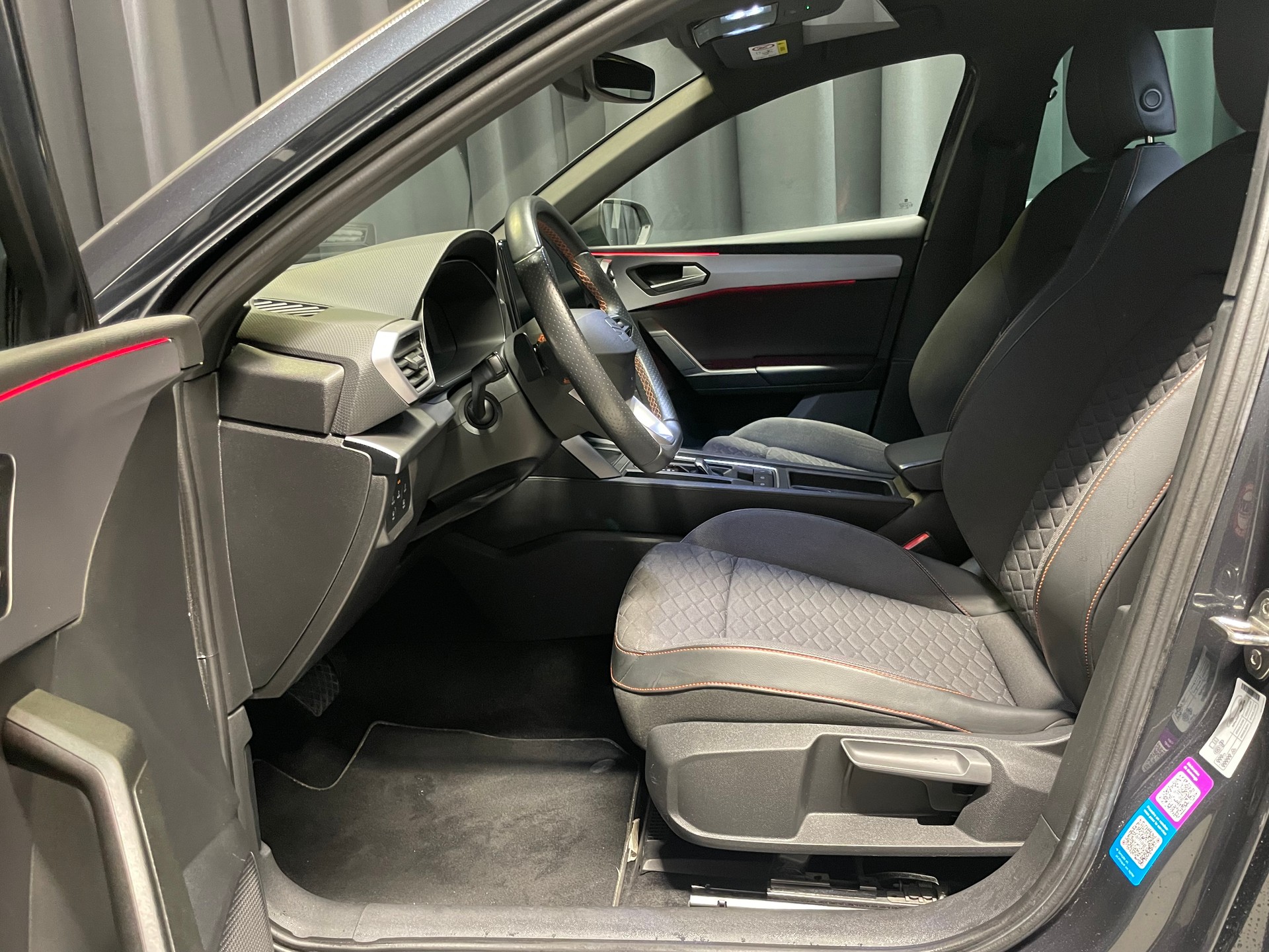 SEAT Leon ST 1.5 eTSI mHEV DSG FR (18)-image-6