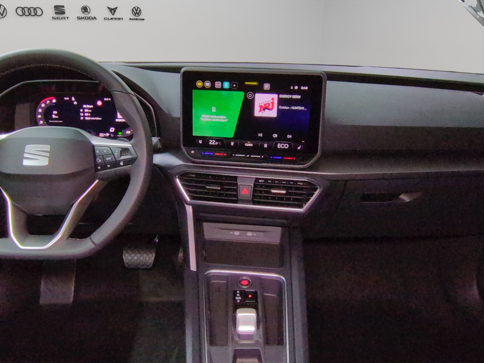 SEAT Leon ST 1.5 eHybrid pHEV DSG Style-image-7