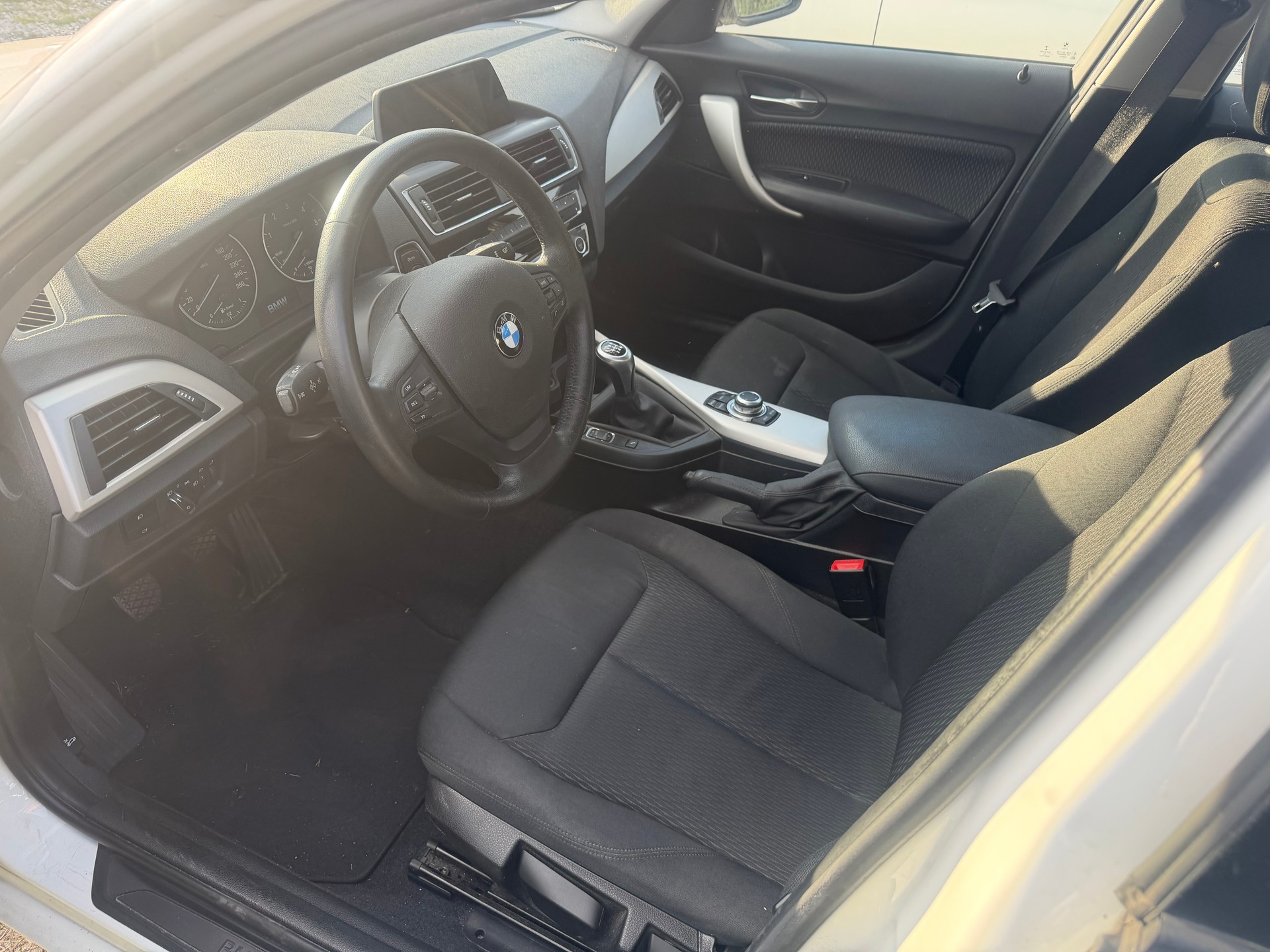 BMW 118d xDrive M Sport-image-6