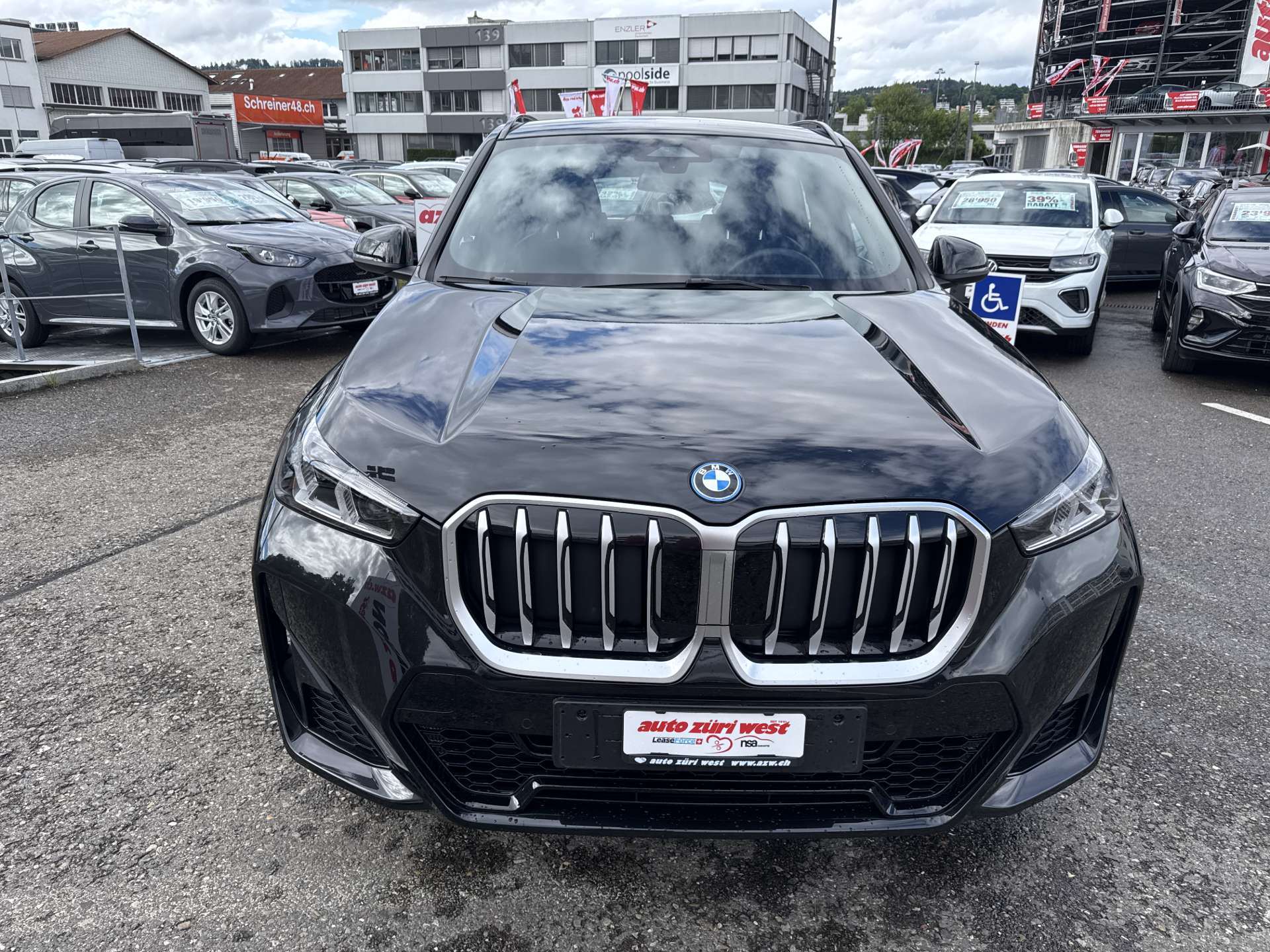 BMW X1 xDrive 25e M Sport 245PS Automat-image-13