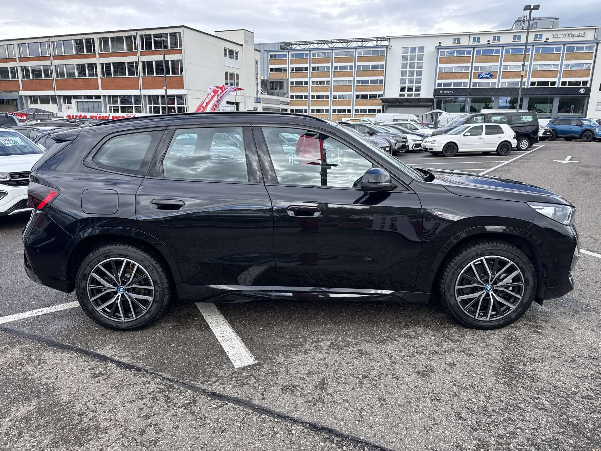 BMW X1 xDrive 25e M Sport 245PS Automat-image-10