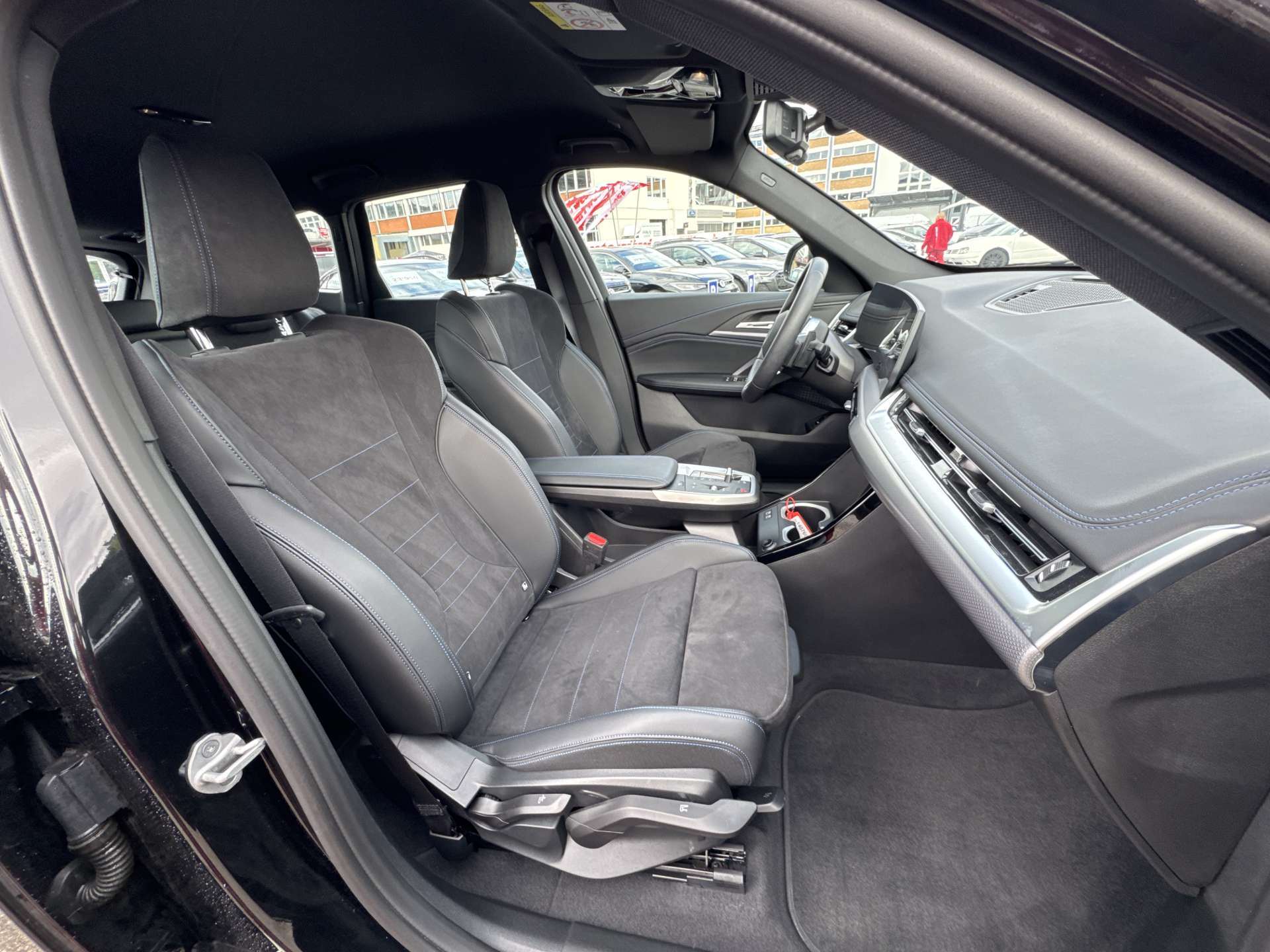 BMW X1 xDrive 25e M Sport 245PS Automat-image-12