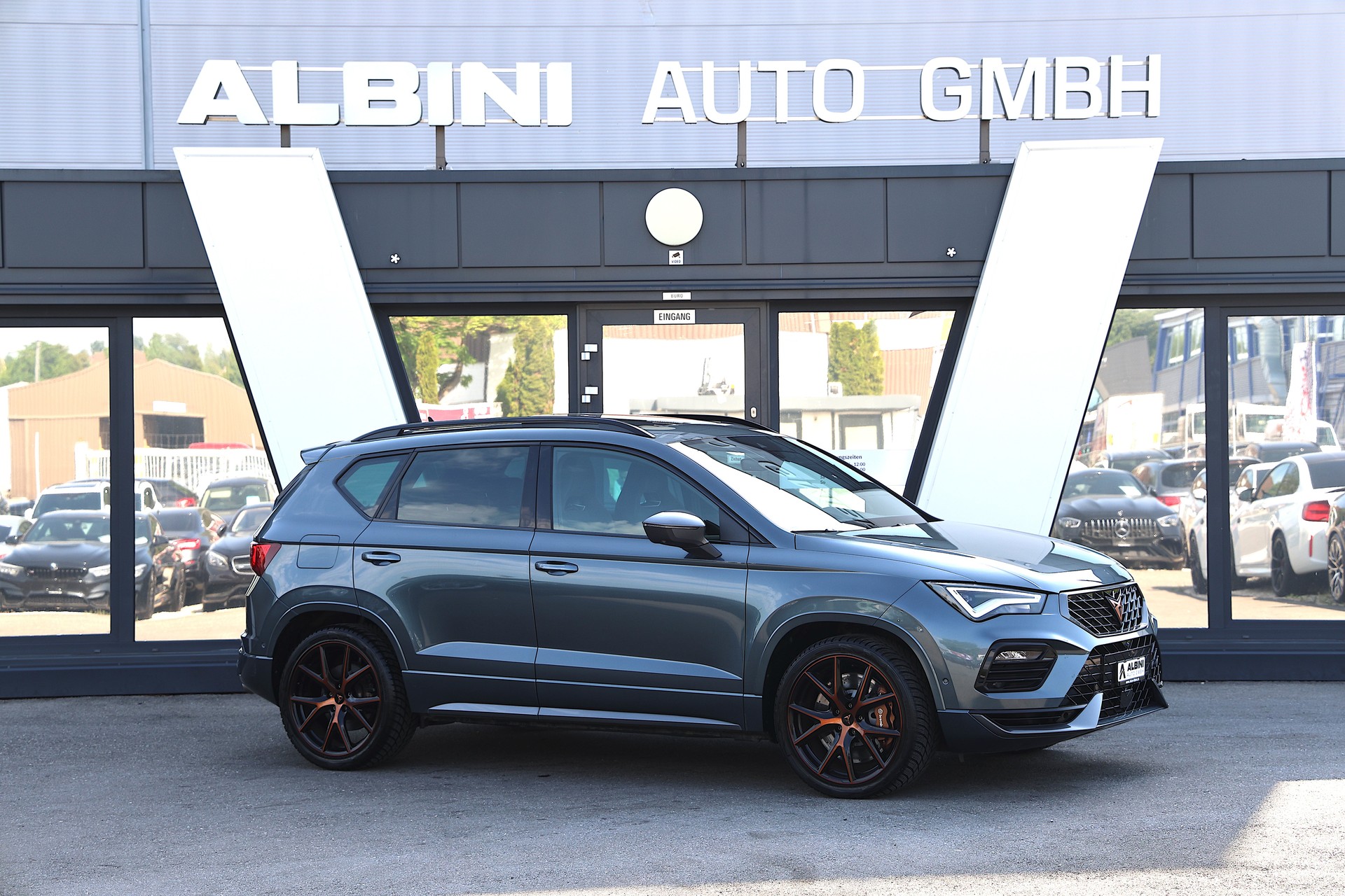 CUPRA Ateca 2.0TSI 4Drive DSG **Akrapovic**-image-1