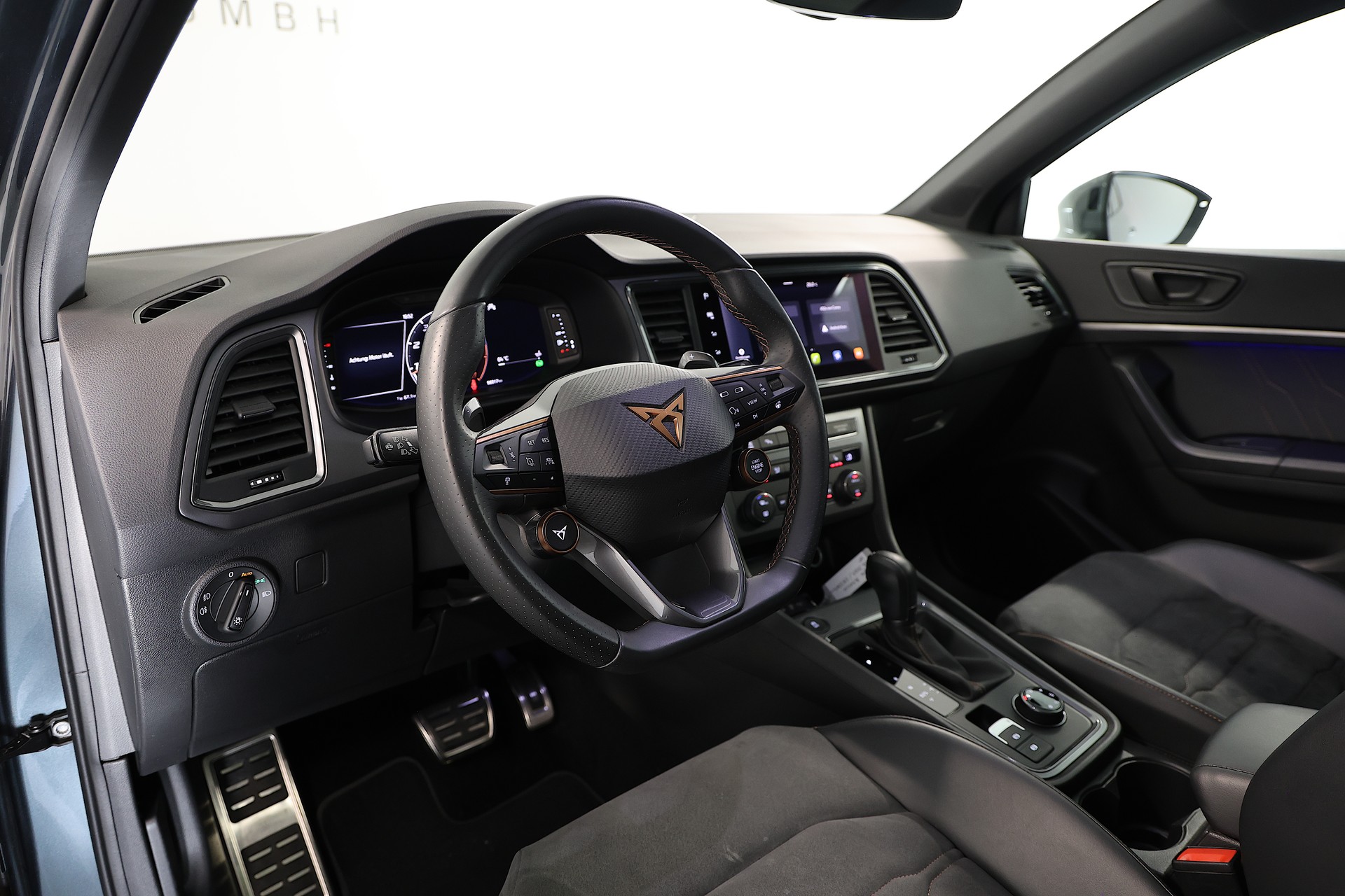 CUPRA Ateca 2.0TSI 4Drive DSG **Akrapovic**-image-8
