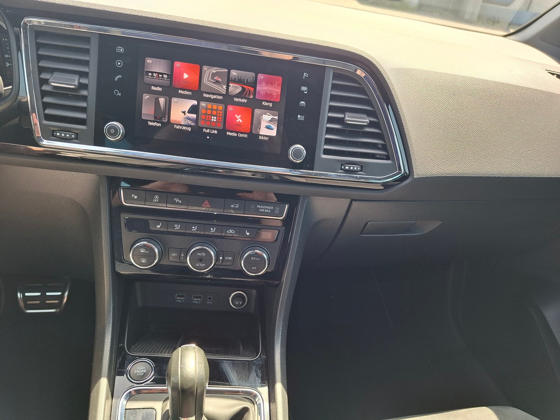 SEAT Ateca 2.0 TSI FR 4Drive DSG-image-11
