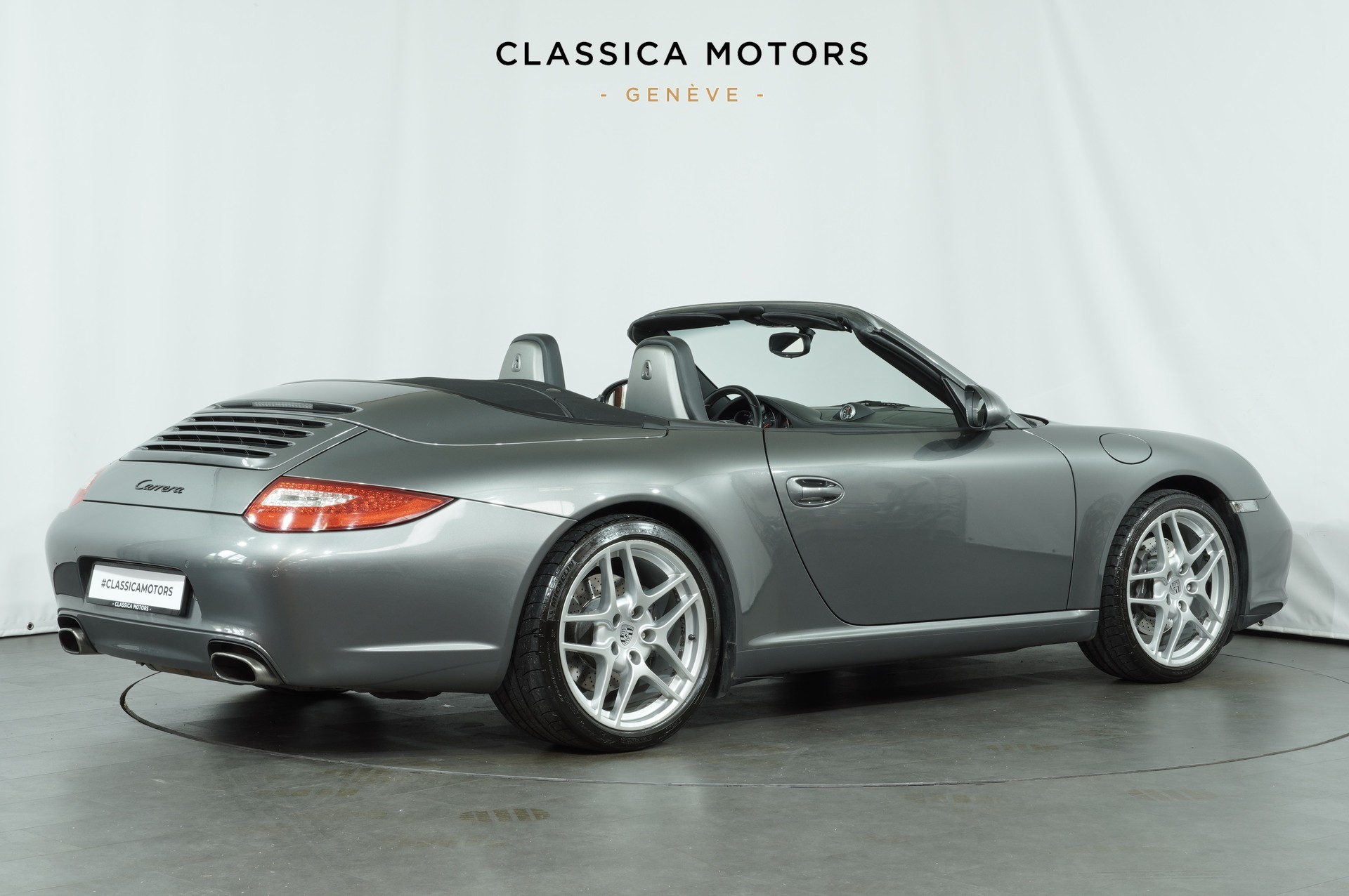 PORSCHE 911 Cabrio Carrera PDK-image-4