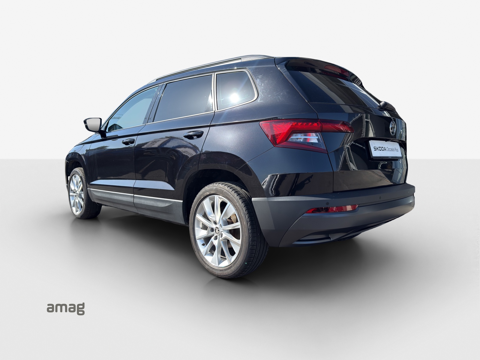 SKODA Karoq 1.5 TSI ACT Ambition DSG-image-2