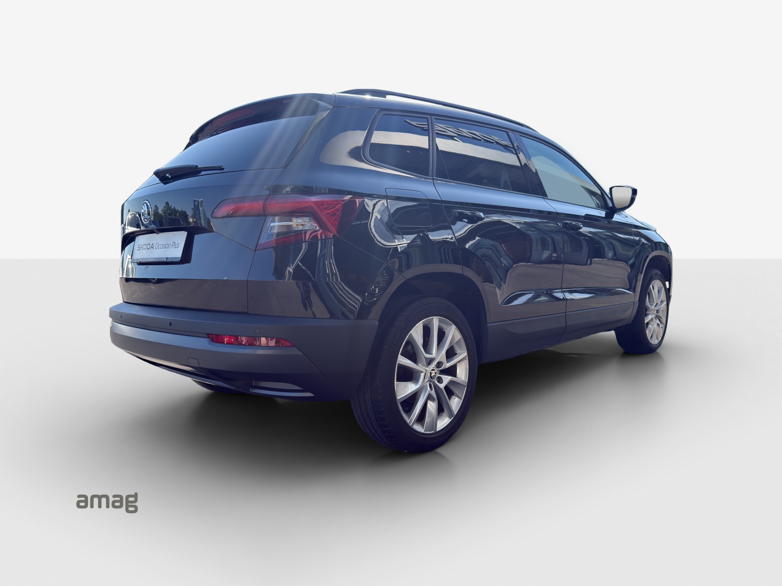 SKODA Karoq 1.5 TSI ACT Ambition DSG-image-4