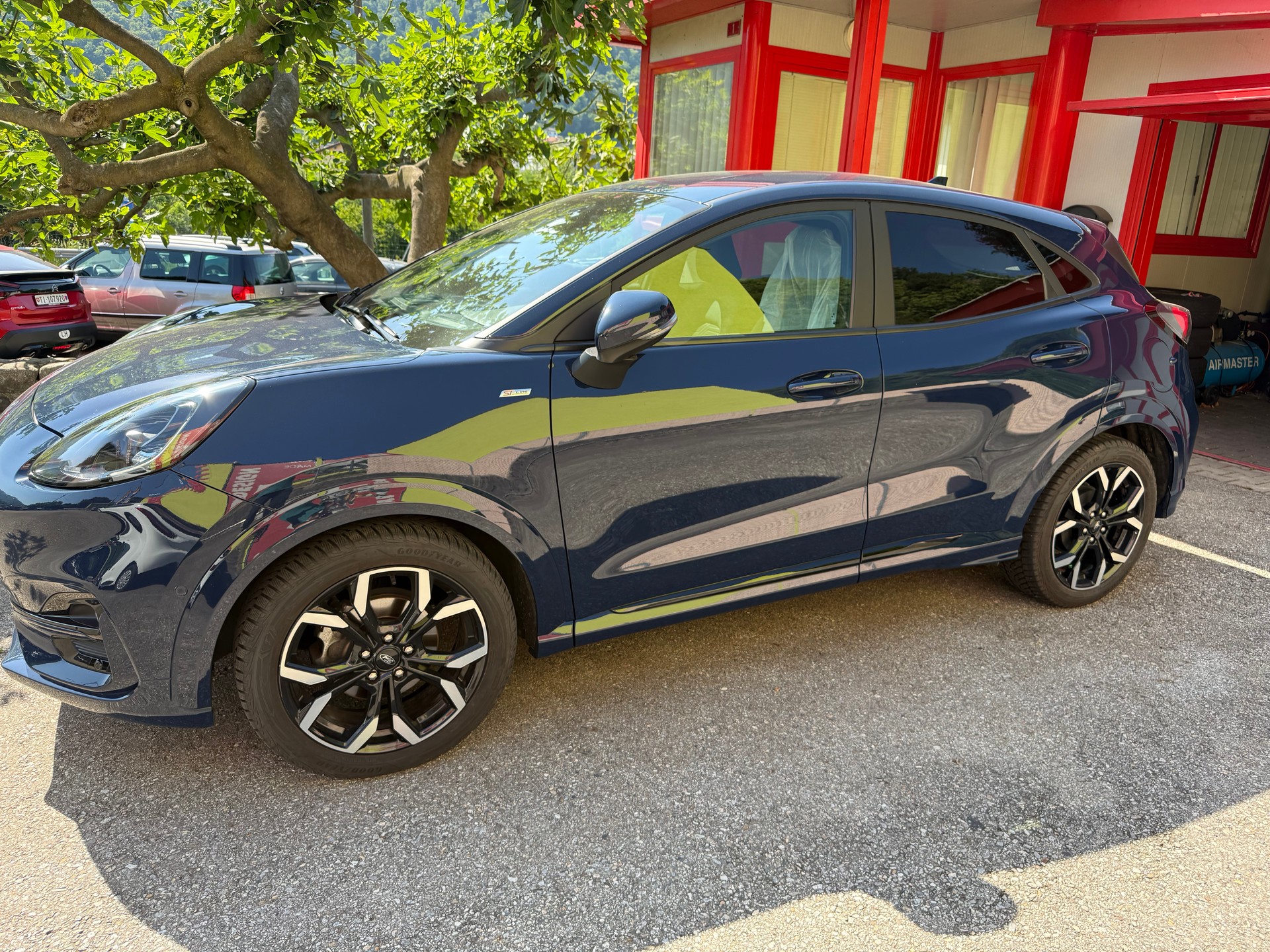 FORD Puma 1.0 MHEV ST-Line X Automat-image-1