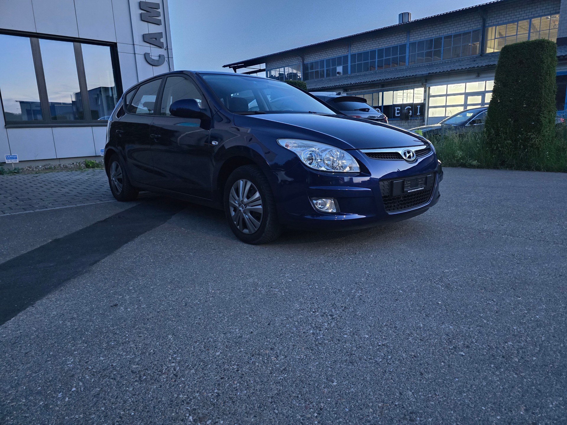 HYUNDAI i30 1.6 CRDi Style-image-2