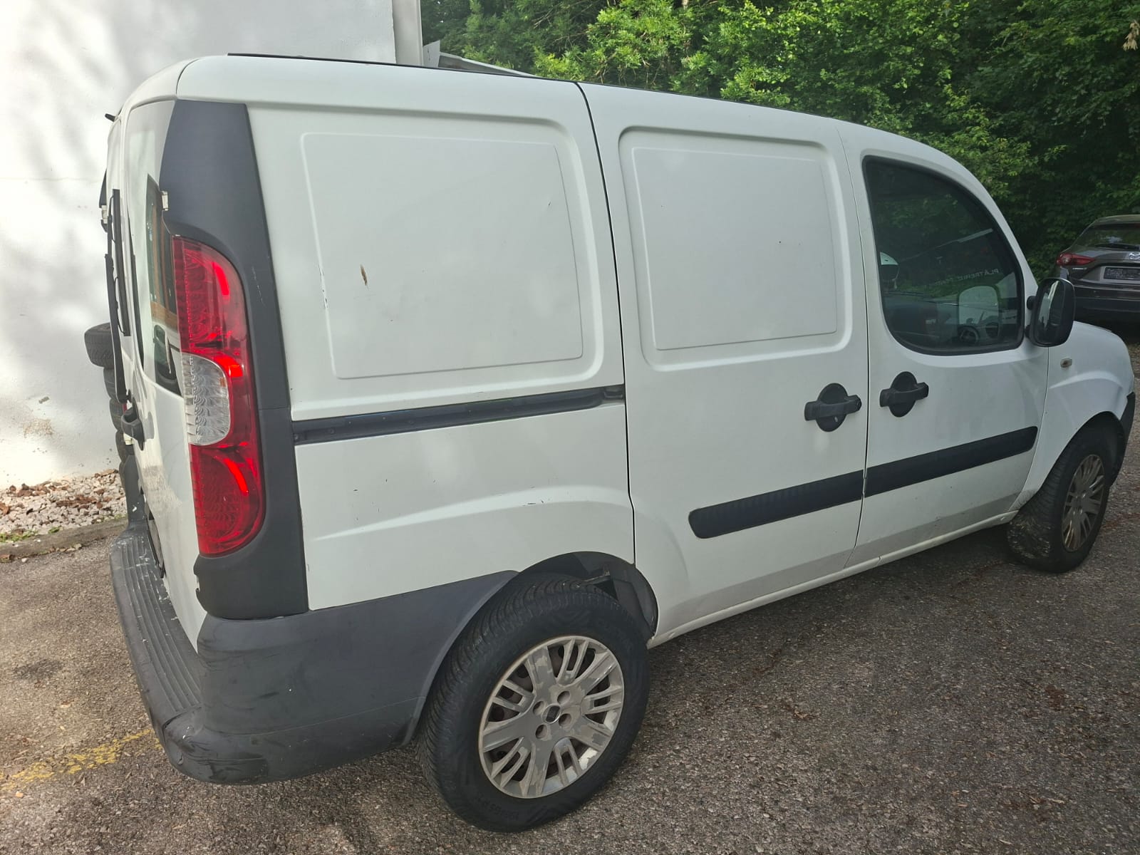 FIAT Doblò 1.3JTD Cargo Basis-showroom-element-3