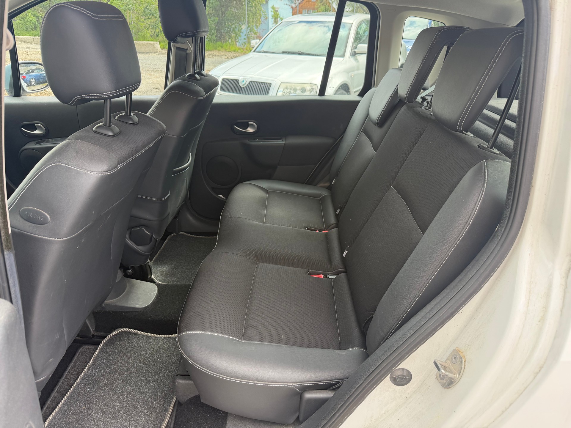 RENAULT Modus 1.6 16V Dynamique Automatic-image-7