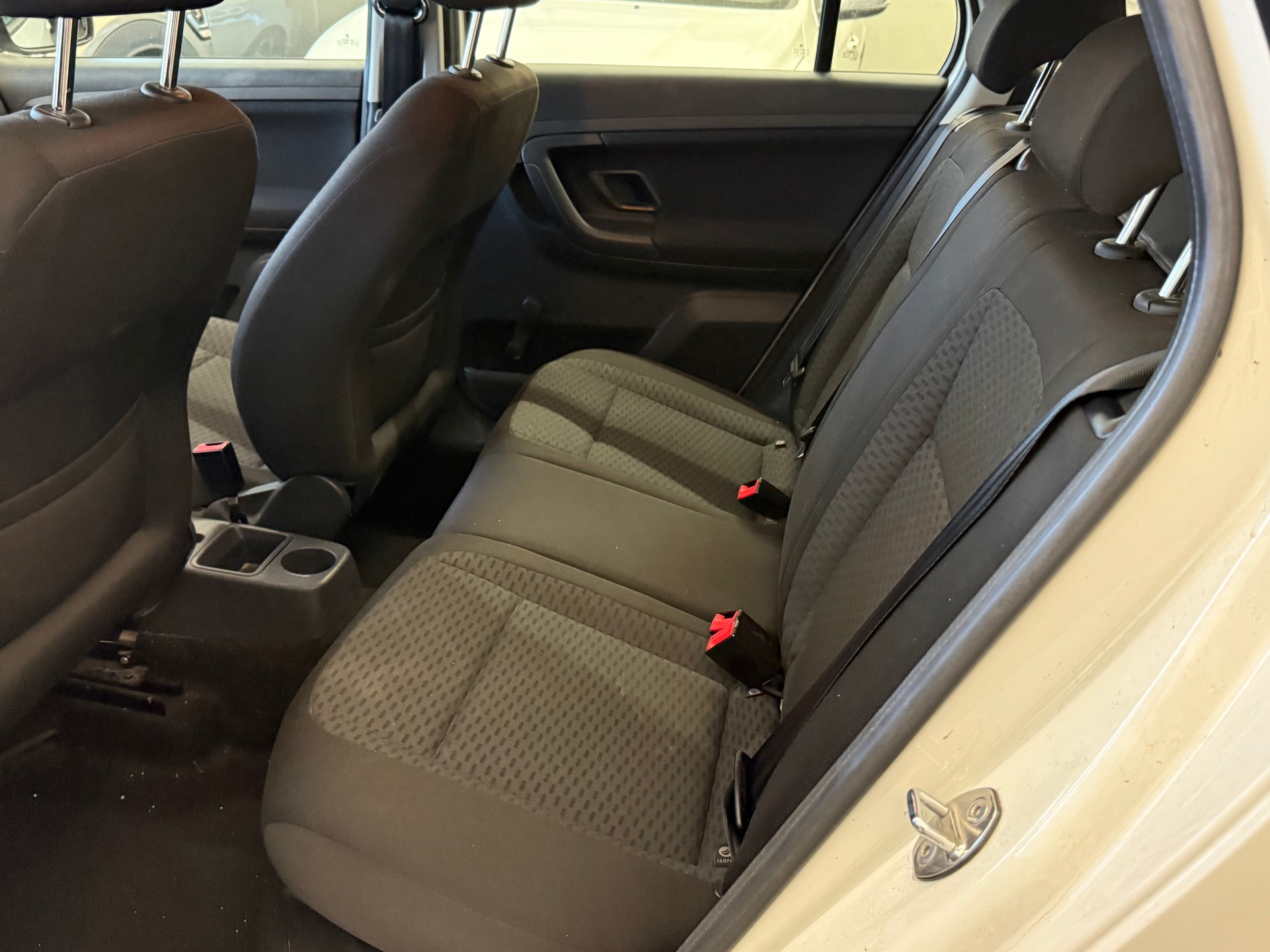 SKODA Fabia 1.2 TSI Fresh-image-11