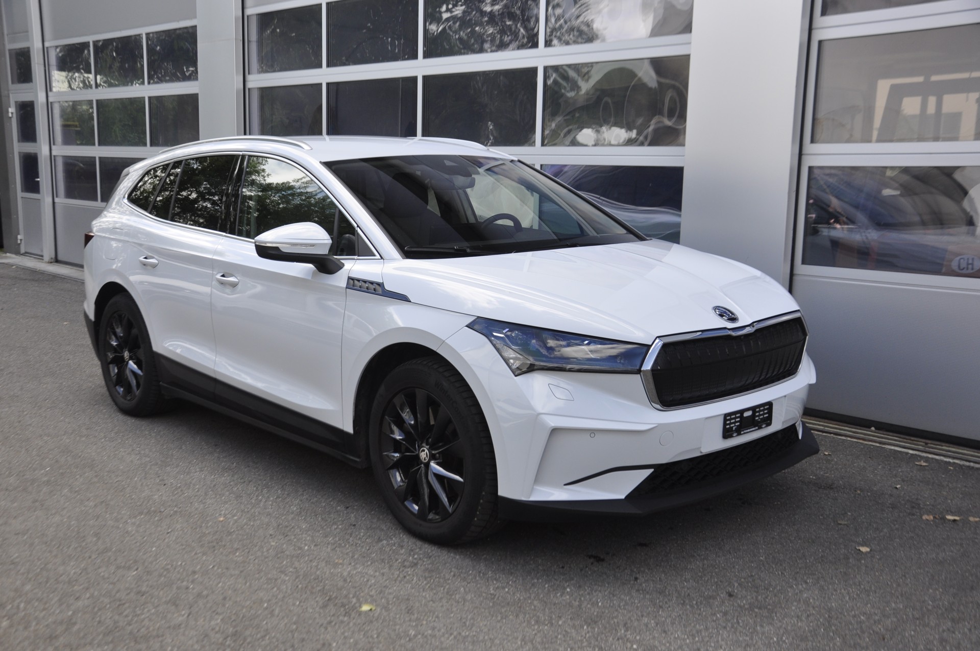 SKODA Enyaq iV 80-image-0