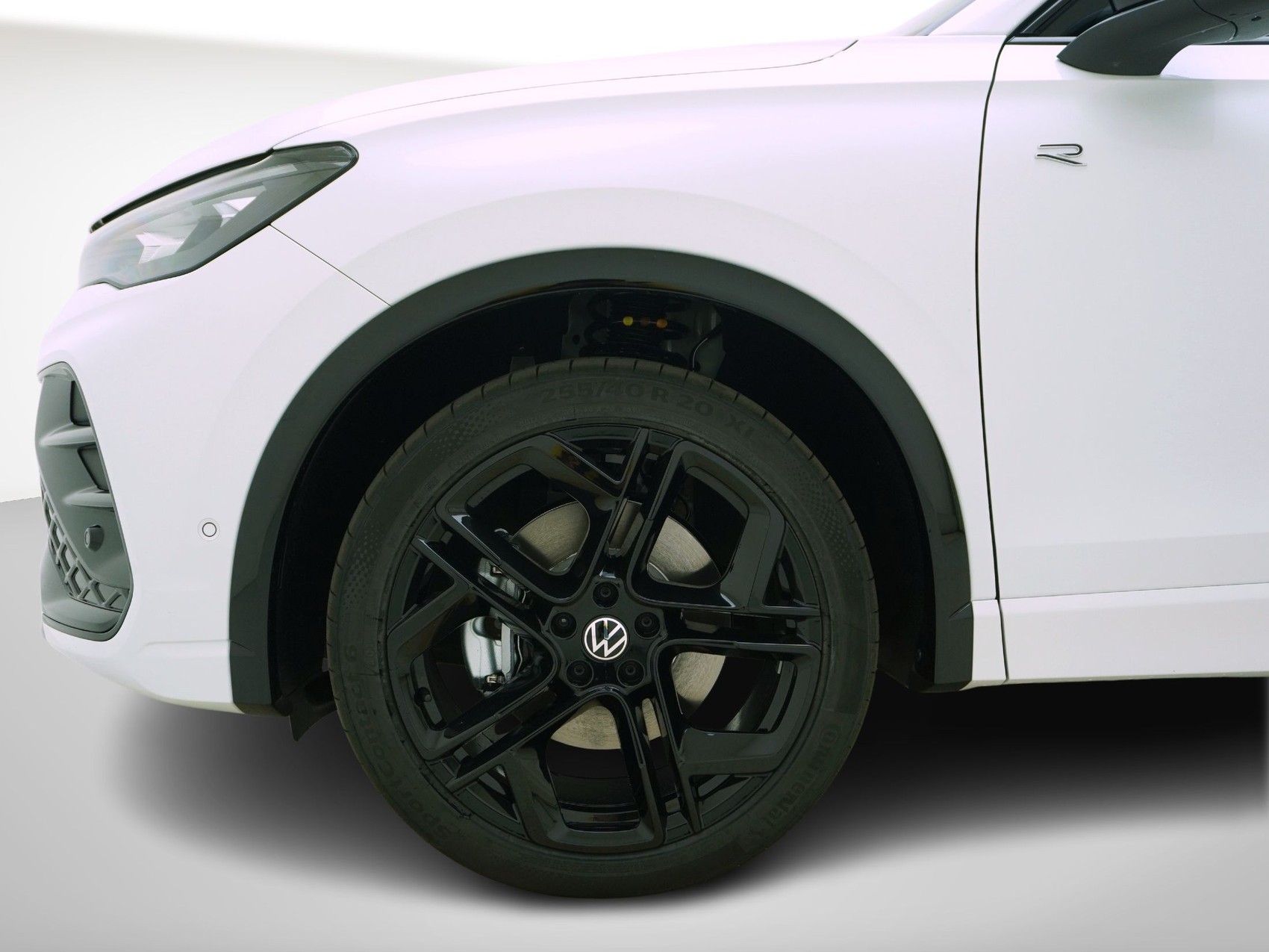 VW Tiguan 2.0 TSI R-Line 4motion-image-9
