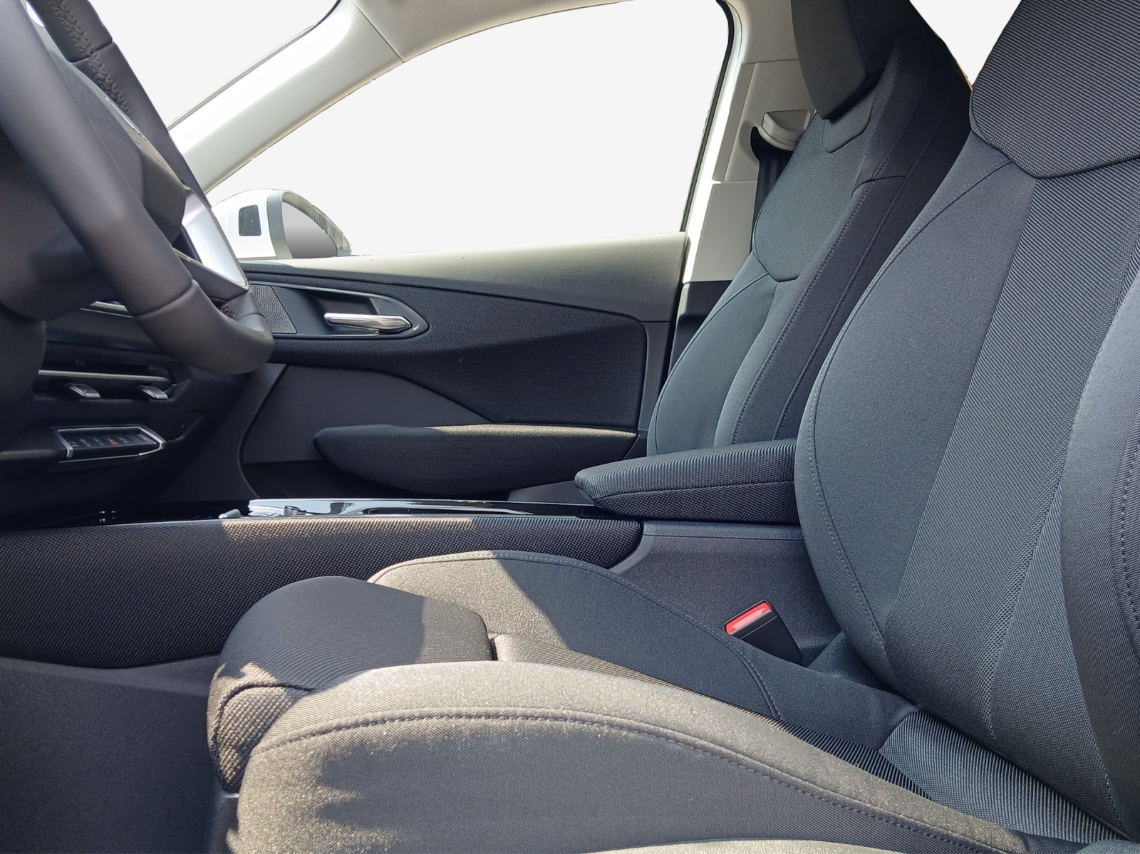 AUDI Q3 SUV 110 kW TFSI S tronic-image-7