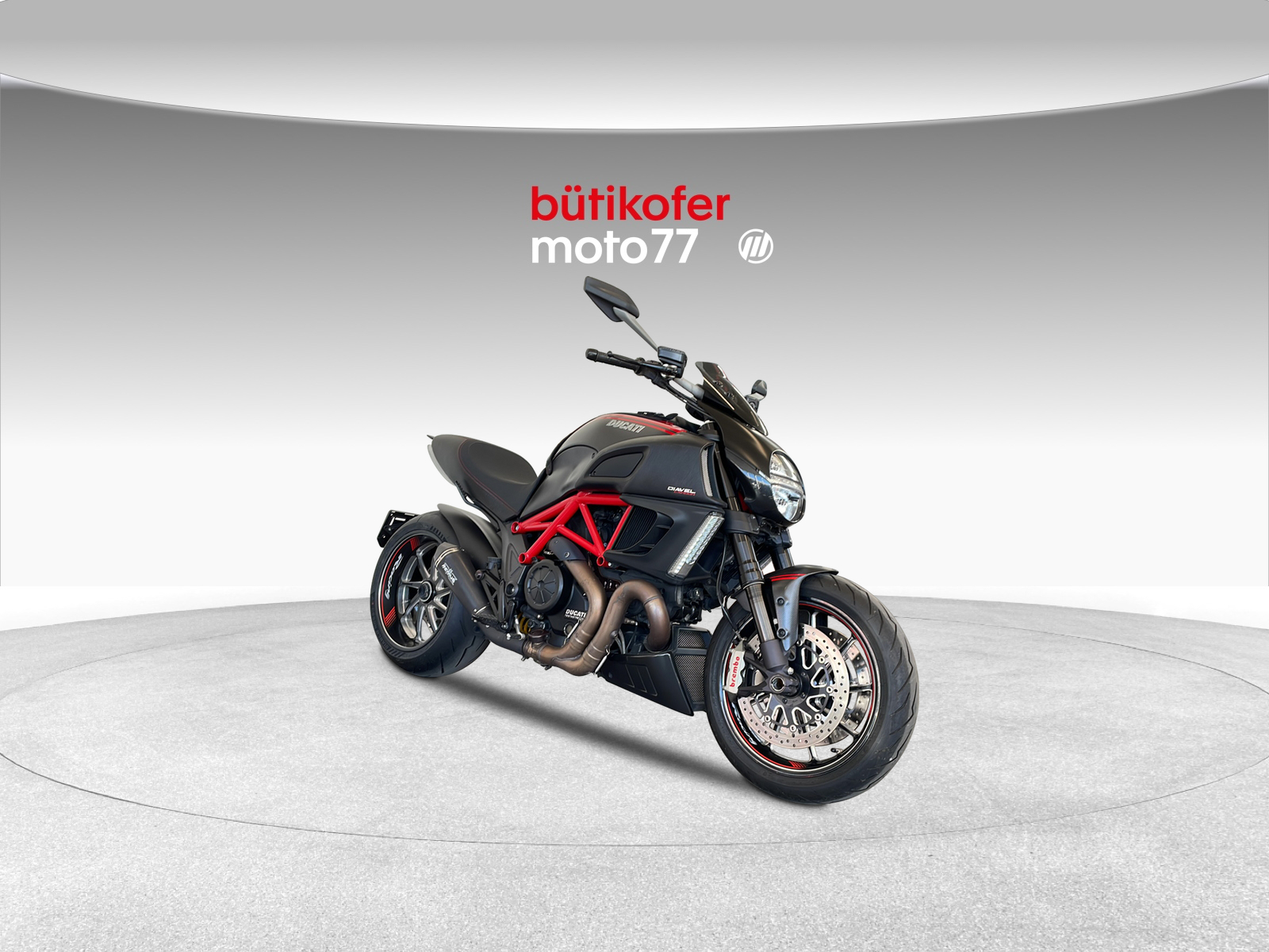 DUCATI 1200 Diavel Carbon ABS