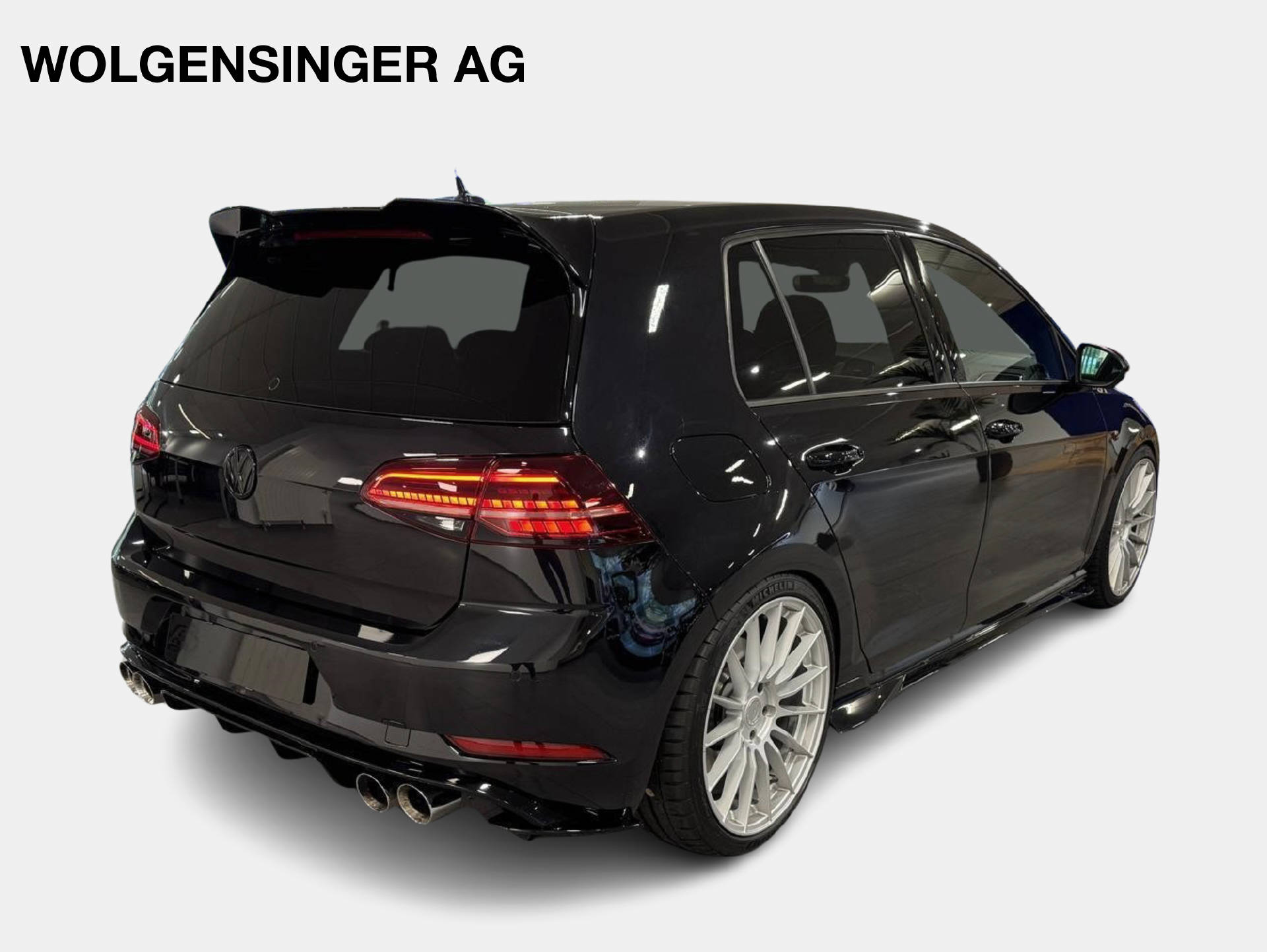 VW Golf VII 2.0 TSI R 310 DSG 4motion-image-6