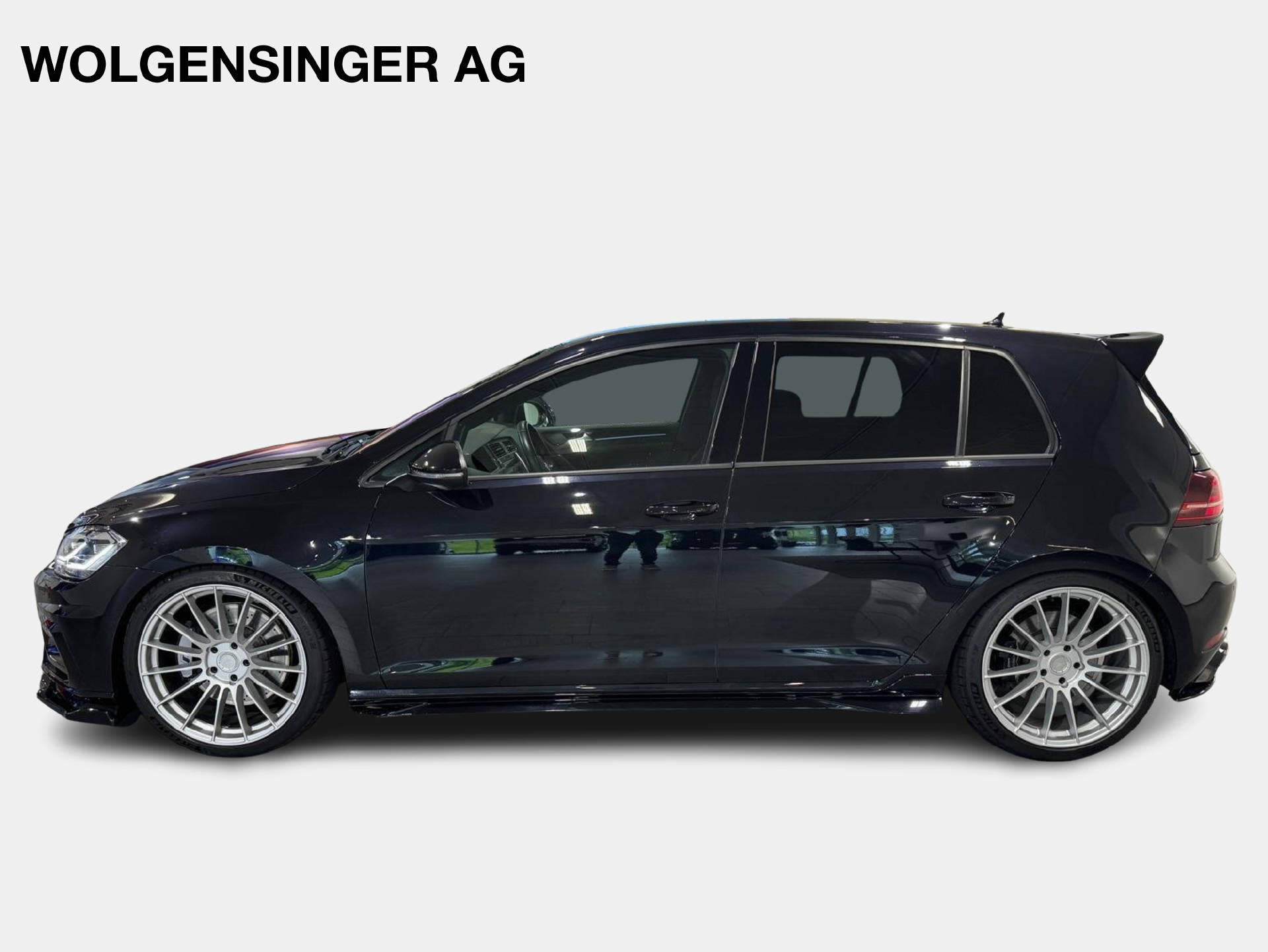 VW Golf VII 2.0 TSI R 310 DSG 4motion-image-3