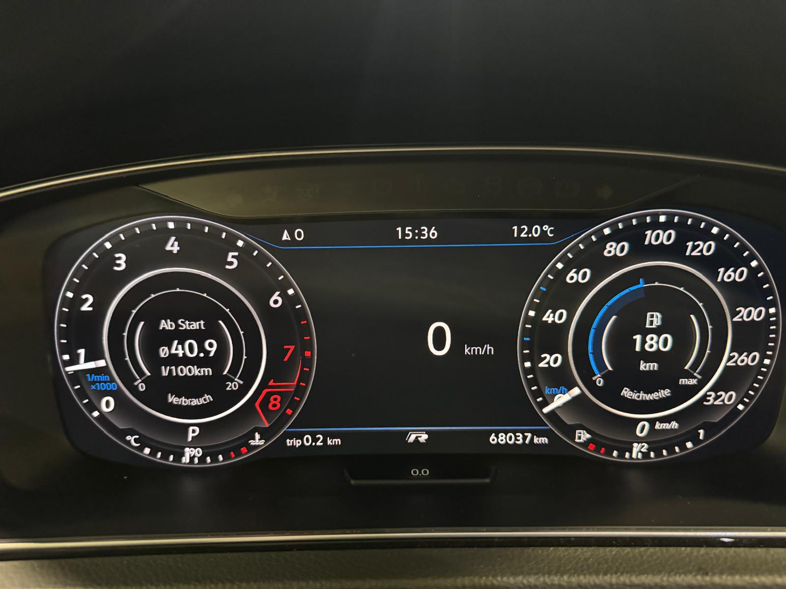 VW Golf VII 2.0 TSI R 310 DSG 4motion-image-13