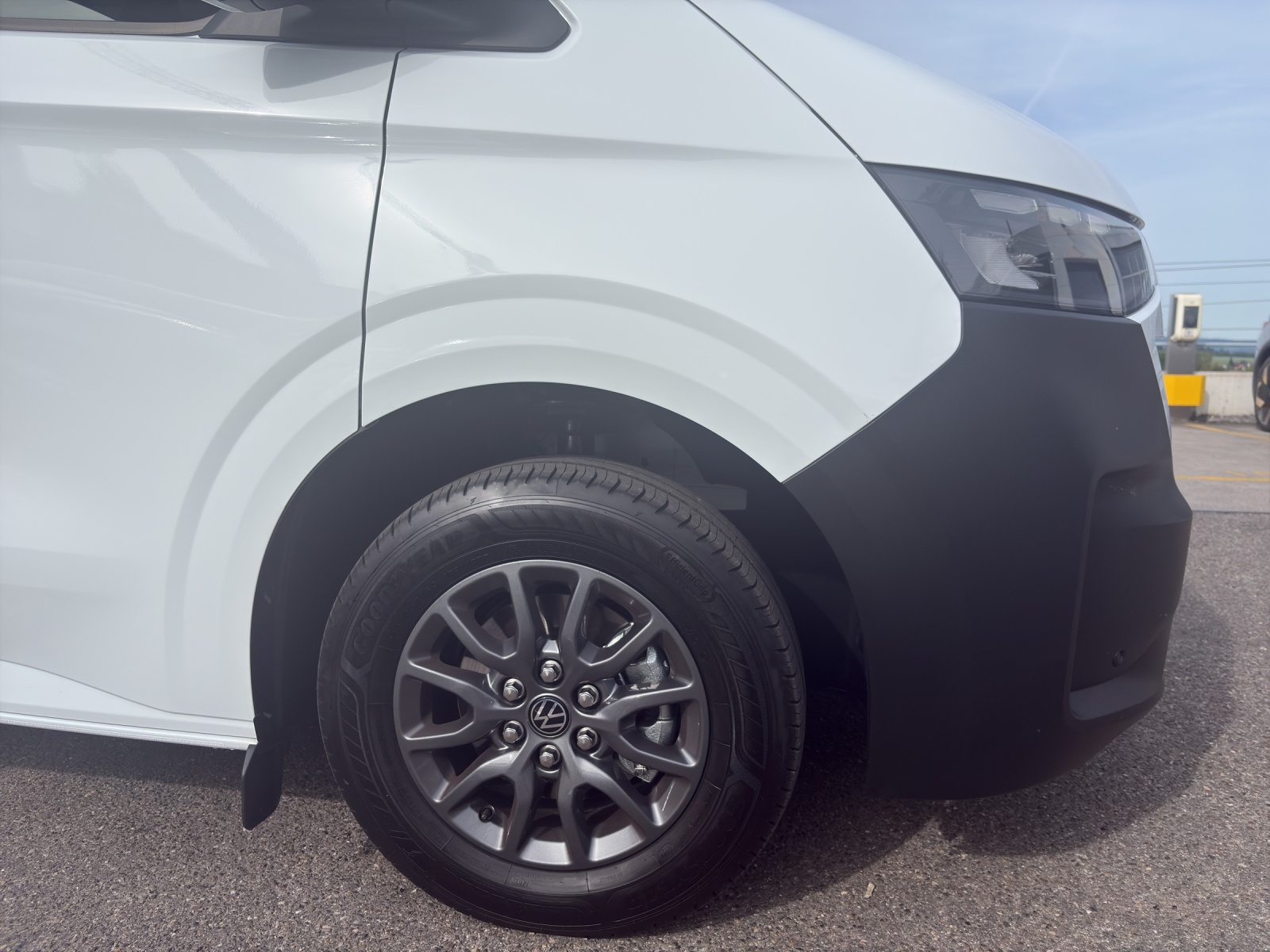 VW Caravelle 3100 2.0 TDI 150 Basis-image-16