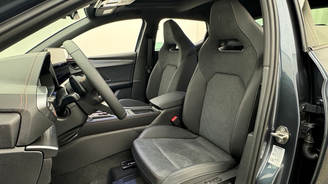 CUPRA LEON 2.0 TSI VZ DSG-image-4