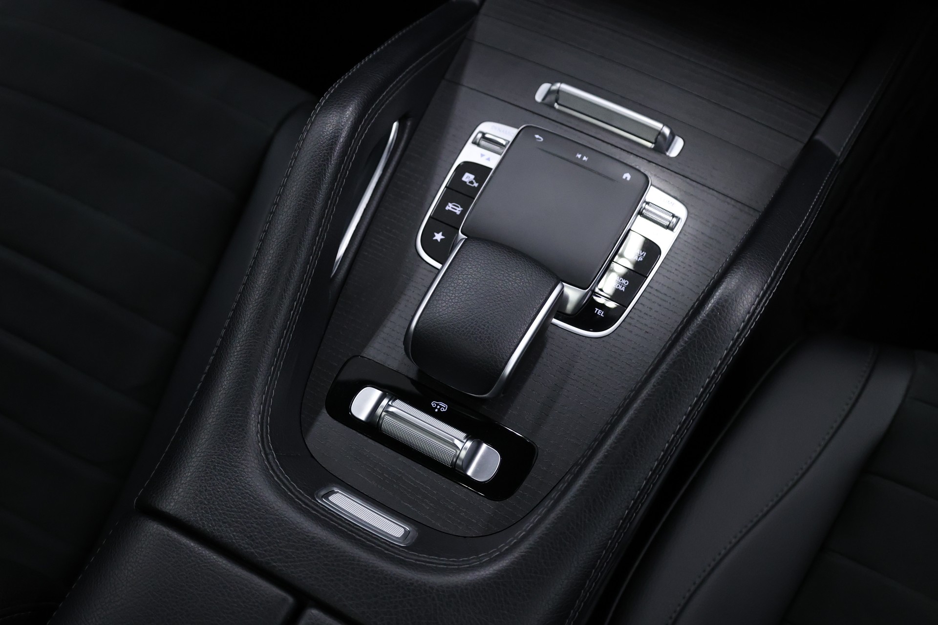 MERCEDES-BENZ GLE 450 AMG Line 4matic-image-21