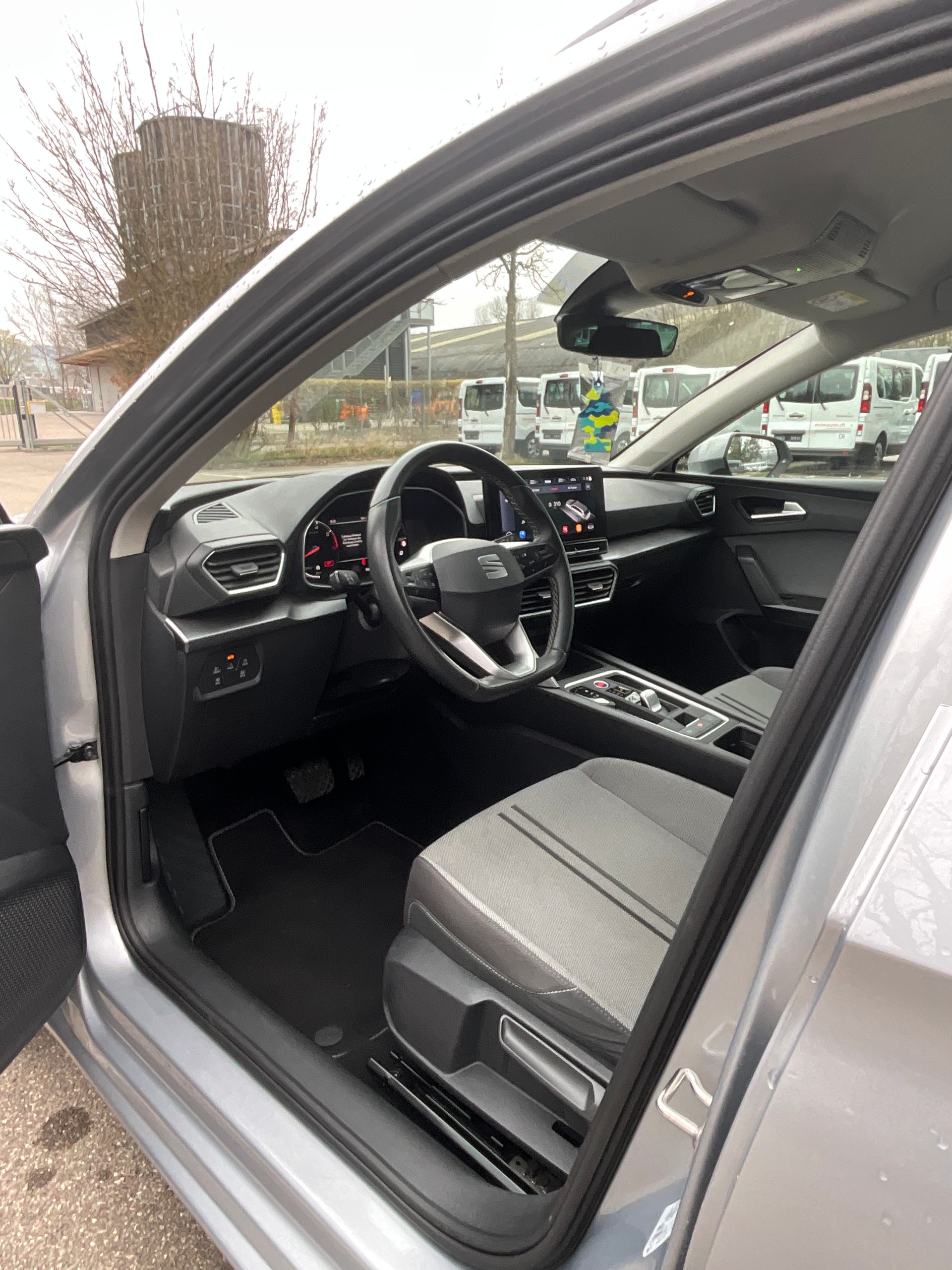 SEAT 2.0 TDI Style DSG-image-4