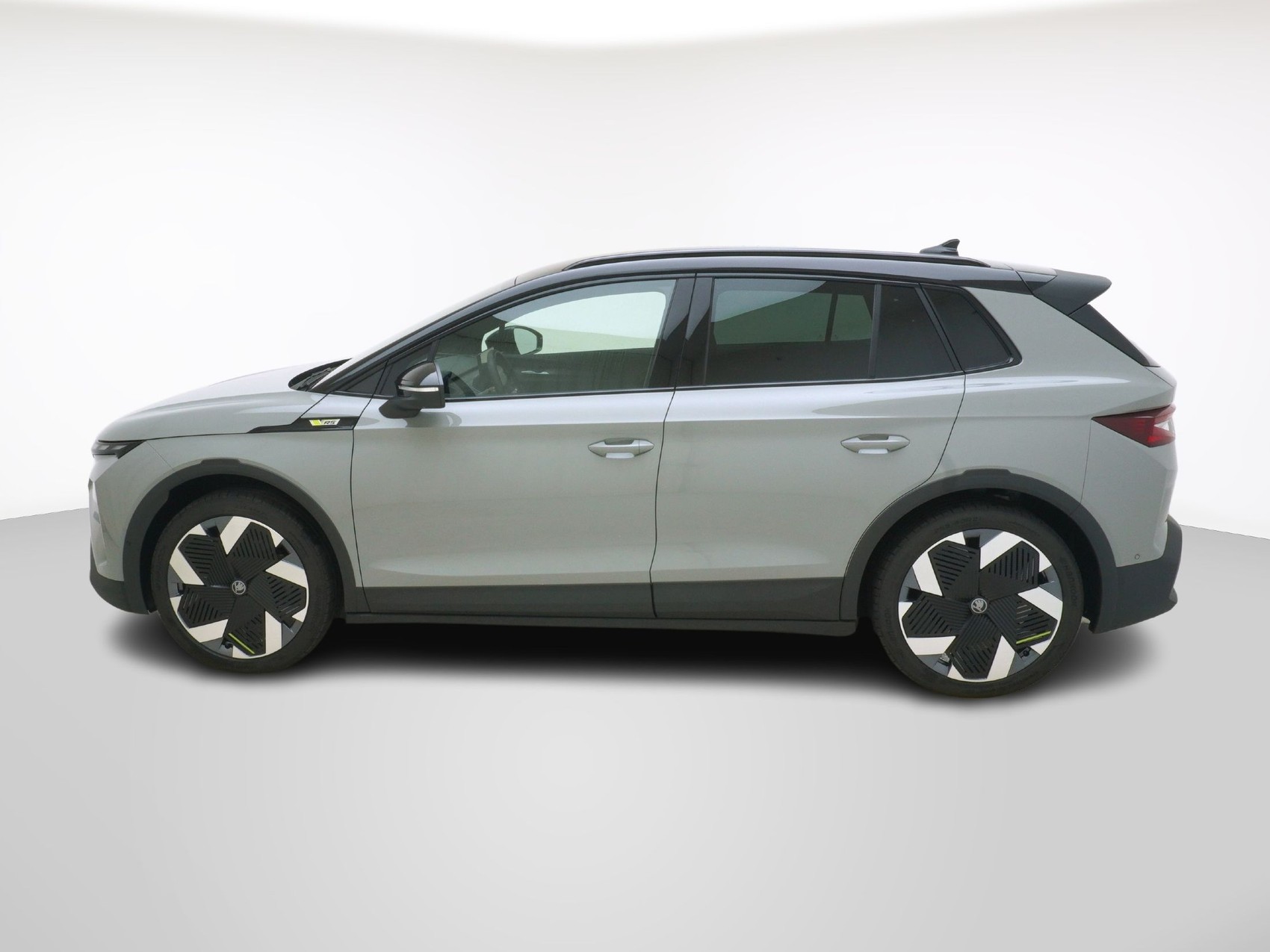 SKODA Elroq RS-MAXX 4x4-image-1