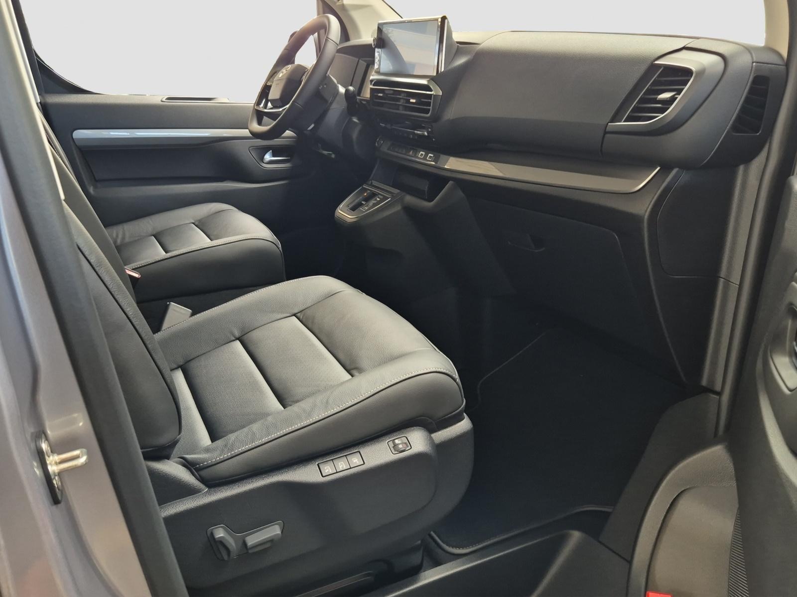 OPEL Zafira 2.2 CDTI 180 GS S/S-image-12