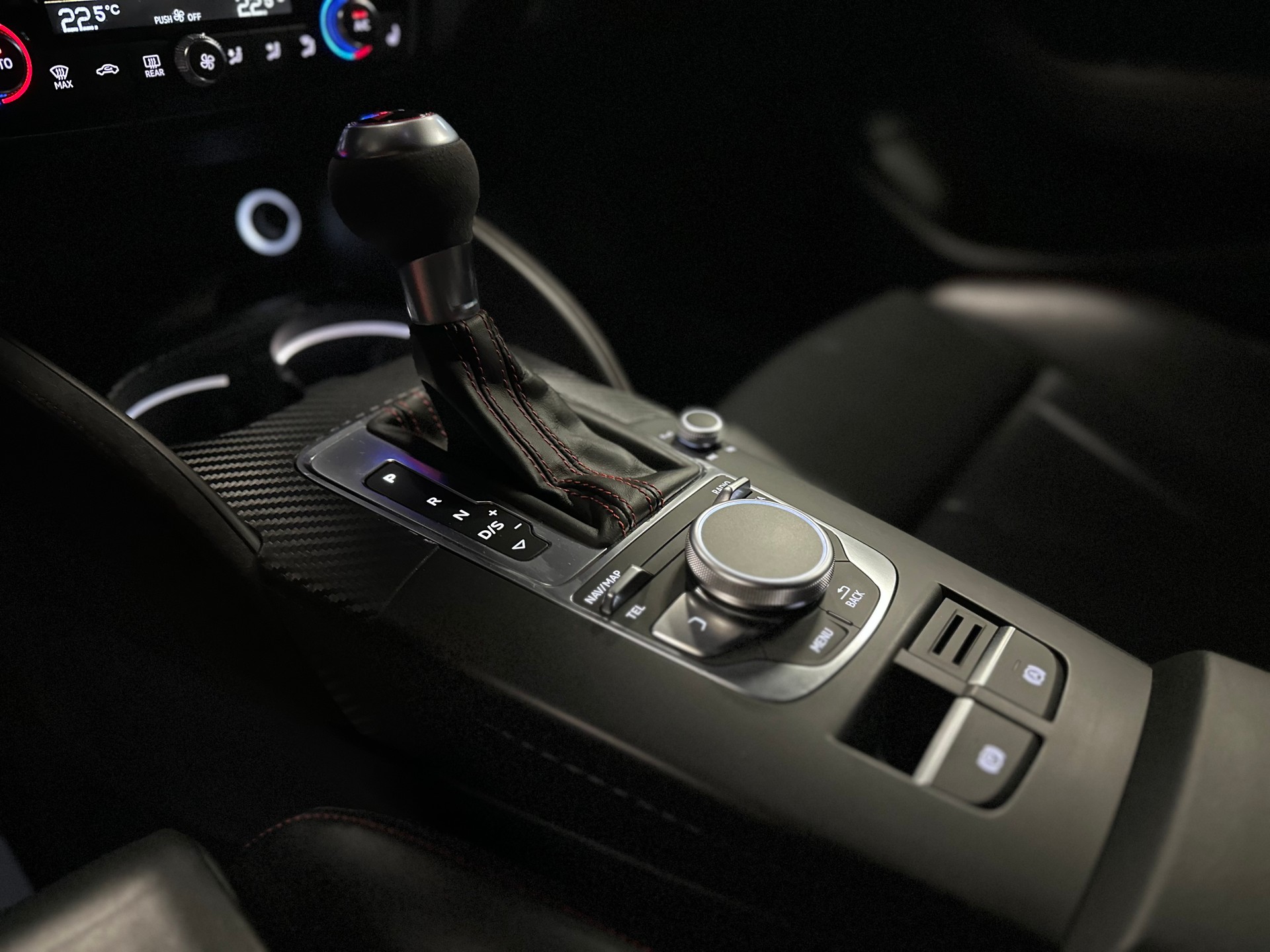 AUDI RS3 ABT Sedan quattro S-tronic / ** 470 PS - Frisch ab MFK & Service **-image-17