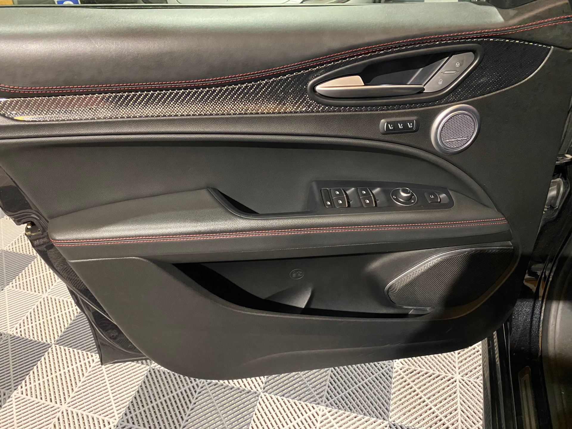 ALFA ROMEO Stelvio 2.9 V6 Quadrifoglio Q4 Automatic-image-10
