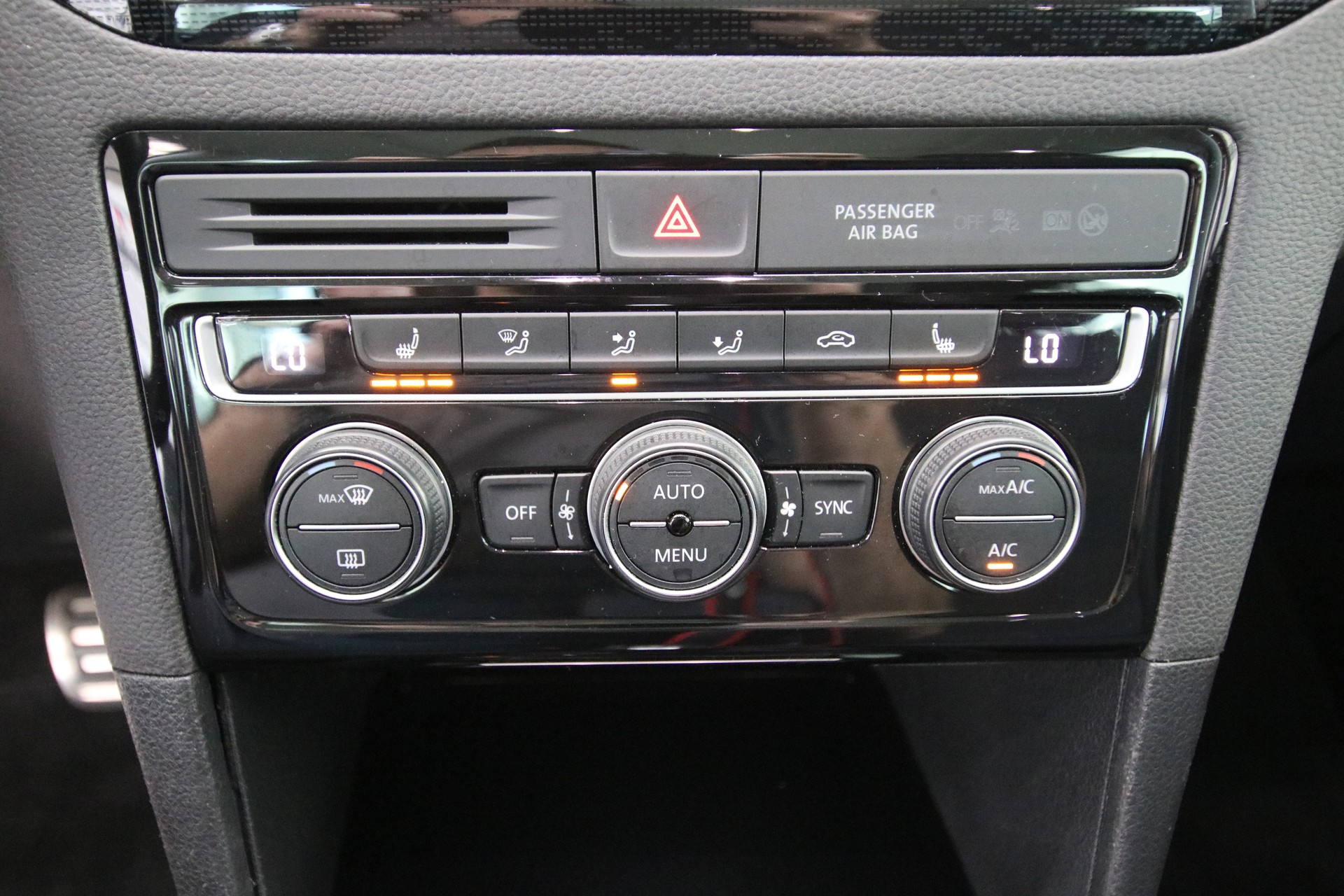 VW Golf Sportsvan 1.4 TSI Comfortline DSG-image-23