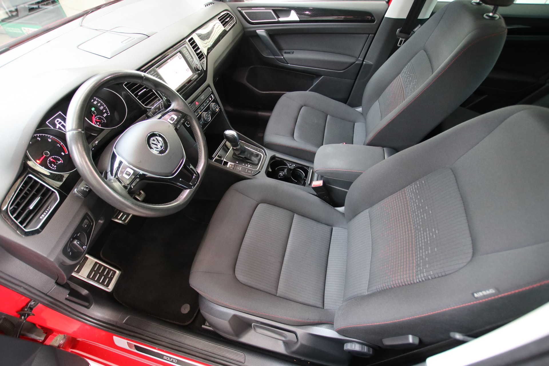 VW Golf Sportsvan 1.4 TSI Comfortline DSG-image-11